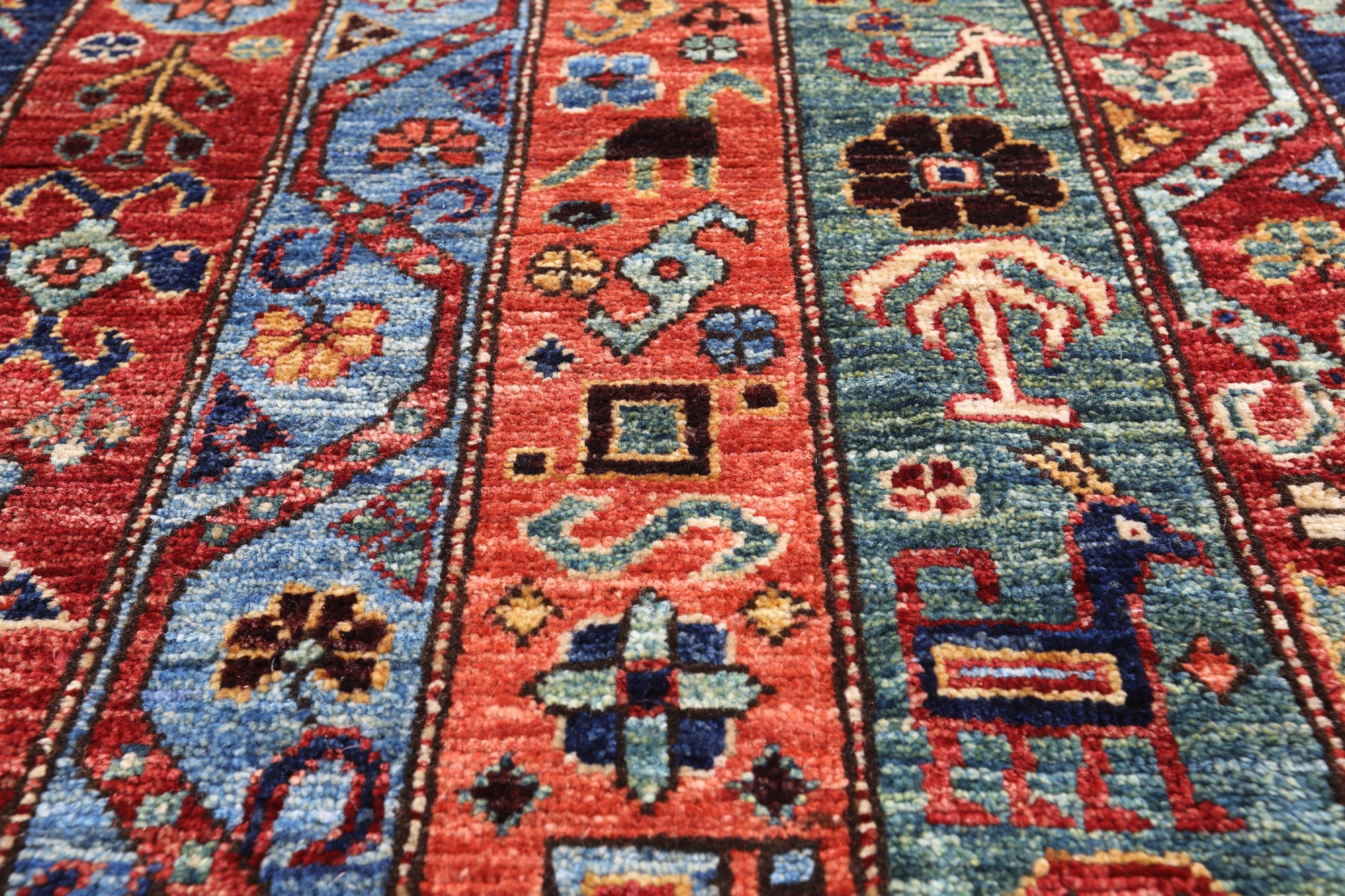 Shall Persian Gabbeh Hand Knotted Wool Rug - 4' 10" X 6' 8" - Golden Nile
