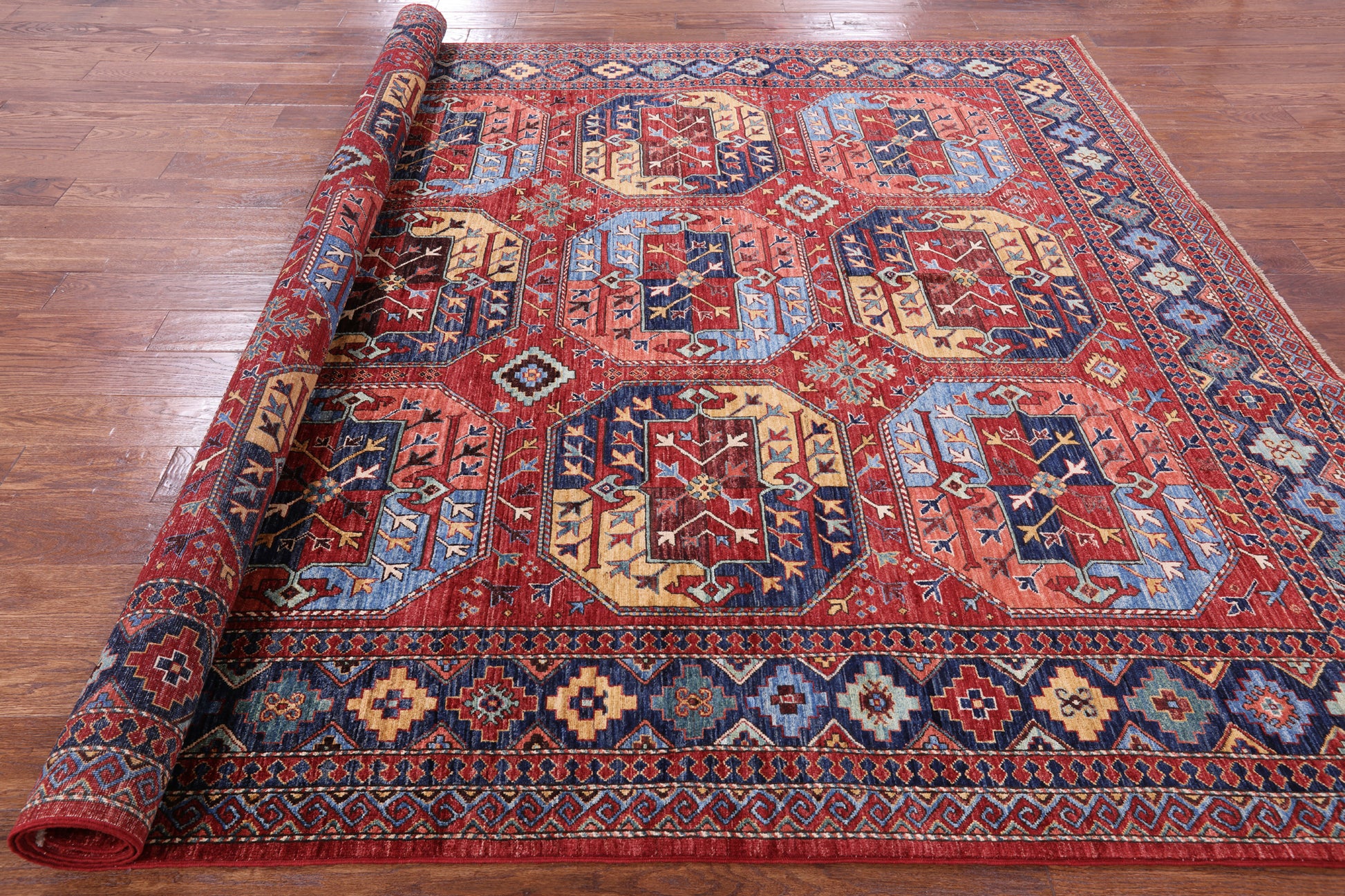 Red Turkmen Ersari Handmade Wool Rug - 7' 10" X 9' 8" - Golden Nile