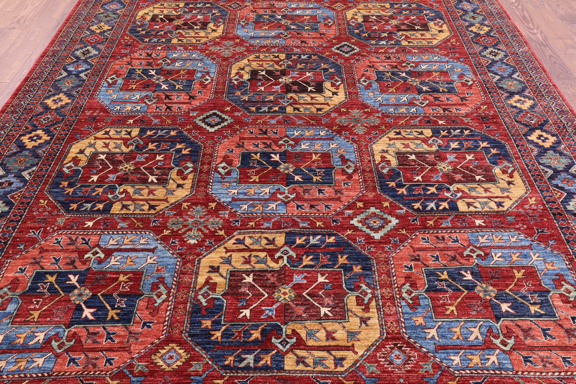 Red Turkmen Ersari Handmade Wool Rug - 7' 10" X 9' 8" - Golden Nile