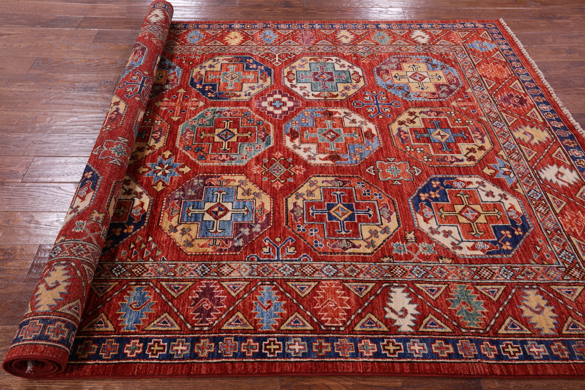 Red Turkmen Ersari Hand Knotted Wool Rug - 5' 9" X 8' 2" - Golden Nile