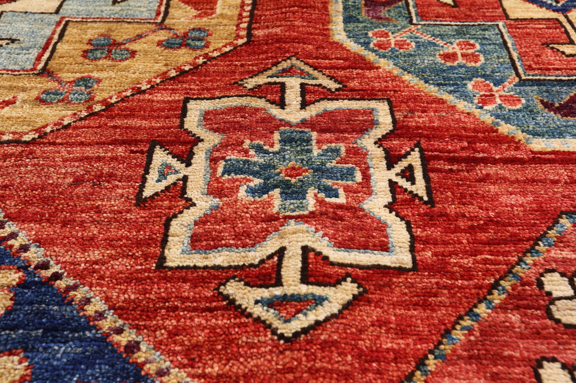 Red Turkmen Ersari Hand Knotted Wool Rug - 5' 0" X 6' 8" - Golden Nile
