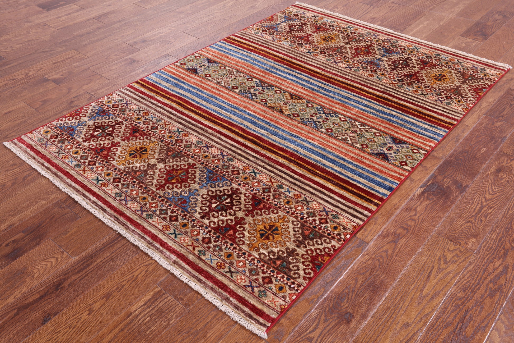 Khorjin Persian Gabbeh Handmade Wool Rug - 4' 0" X 6' 0" - Golden Nile