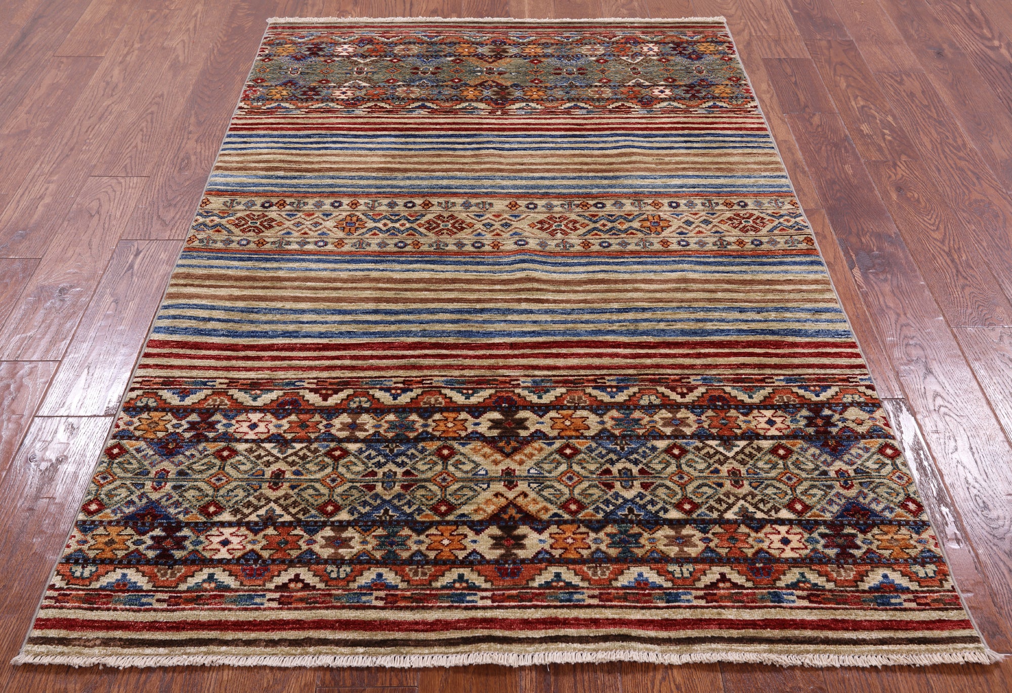 Khorjin Persian Gabbeh Handmade Wool Rug - 4' 0" X 6' 2" - Golden Nile