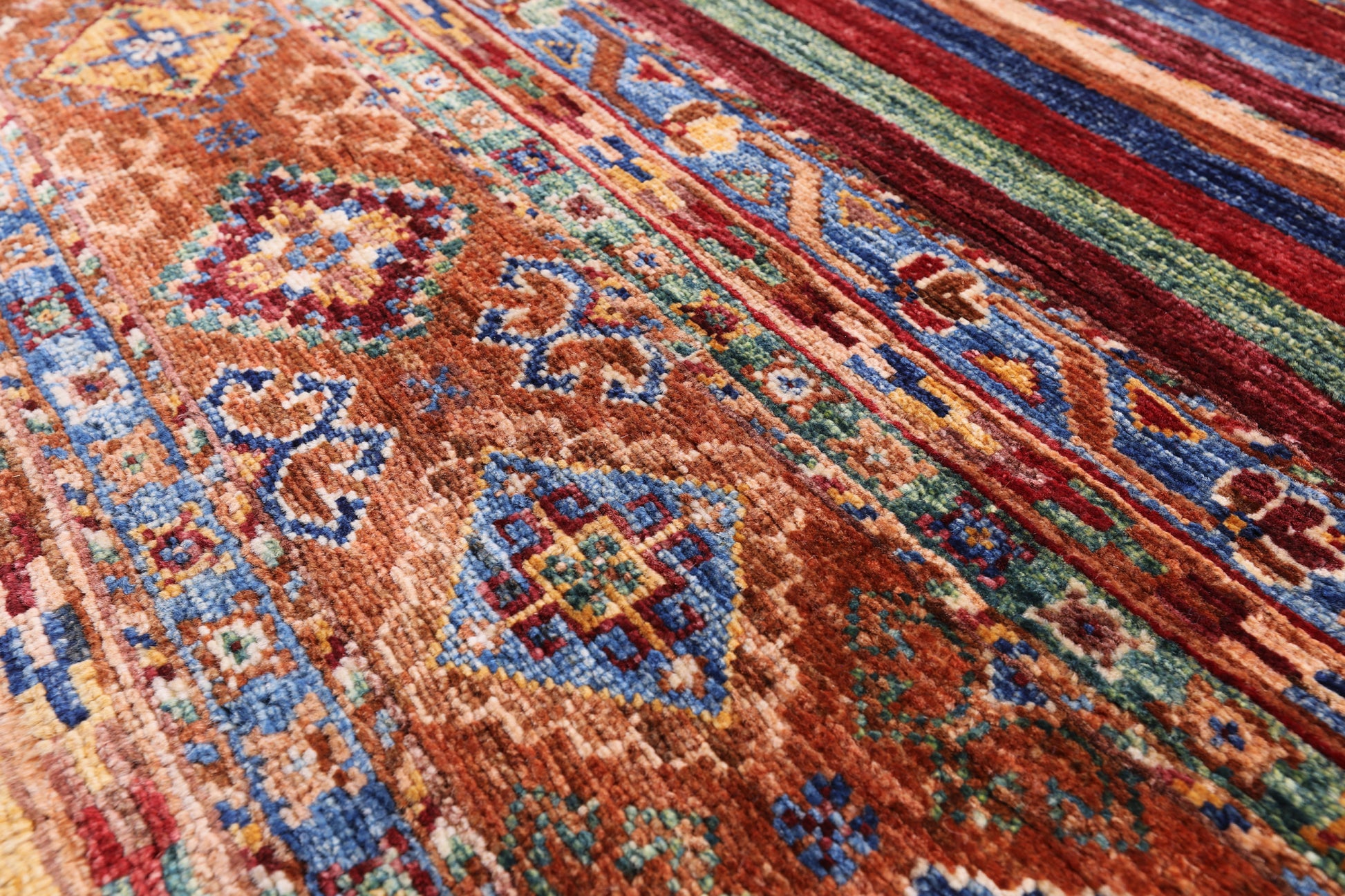 Khorjin Persian Gabbeh Handmade Wool Rug - 4' 2" X 6' 0" - Golden Nile