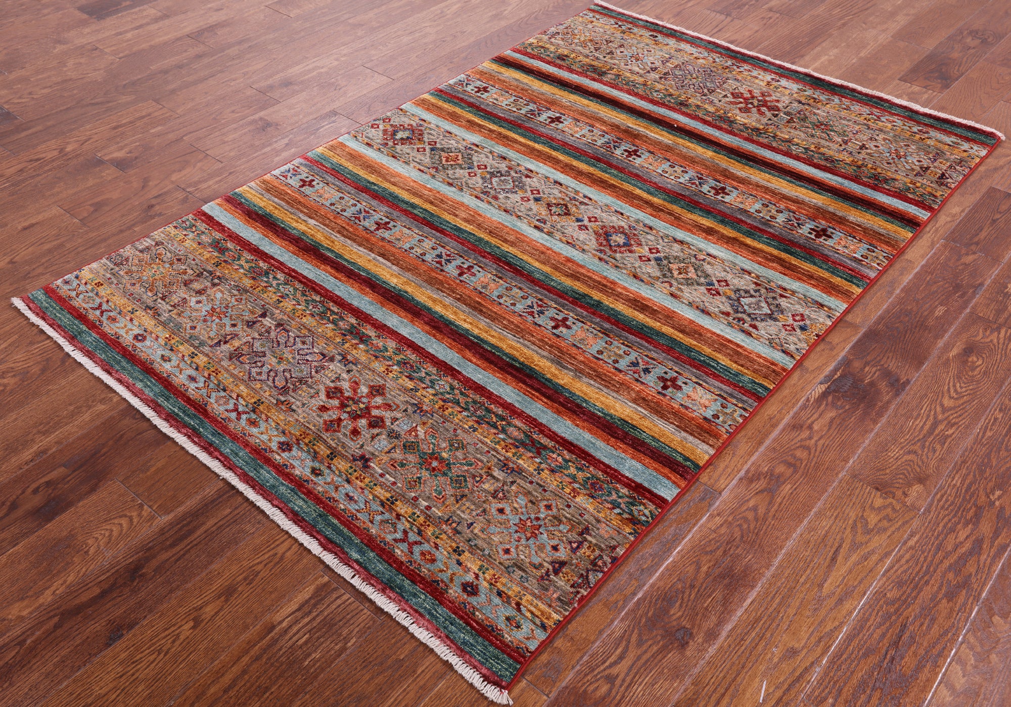 Khorjin Persian Gabbeh Hand Knotted Wool Rug - 4' 0" X 6' 3" - Golden Nile