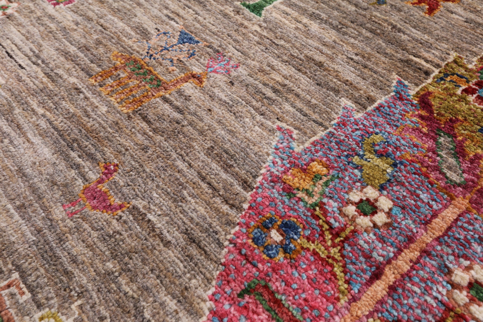 Tribal Persian Gabbeh Hand Knotted Wool Rug - 5' 9" X 8' 2" - Golden Nile