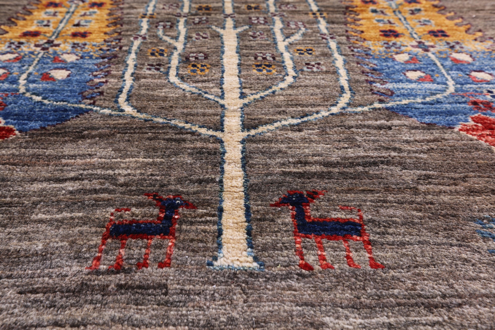 Tribal Persian Gabbeh Hand Knotted Wool Rug - 4' 10" X 6' 6" - Golden Nile