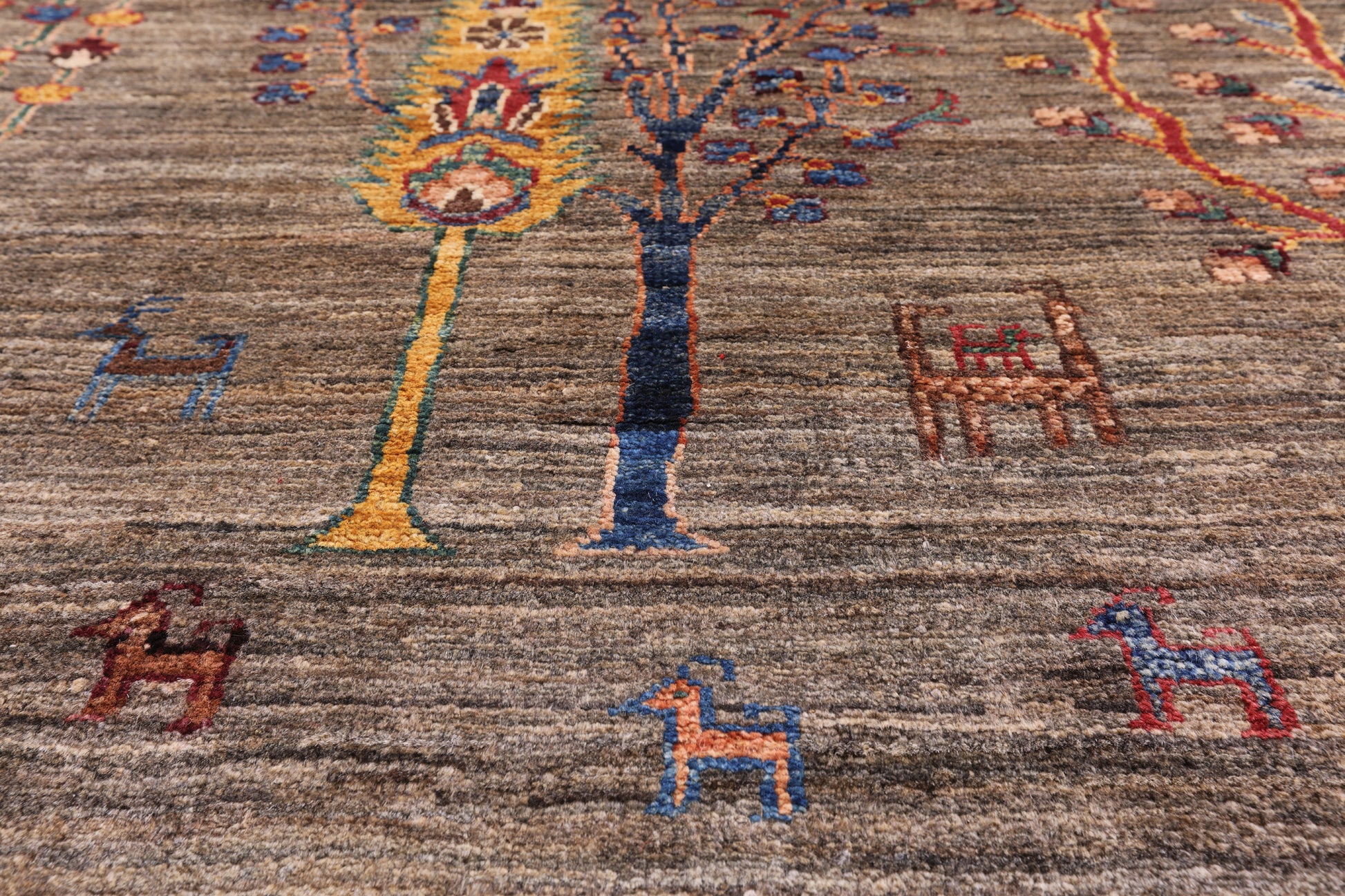 Tribal Persian Gabbeh Hand Knotted Wool Rug - 6' 8" X 9' 4" - Golden Nile