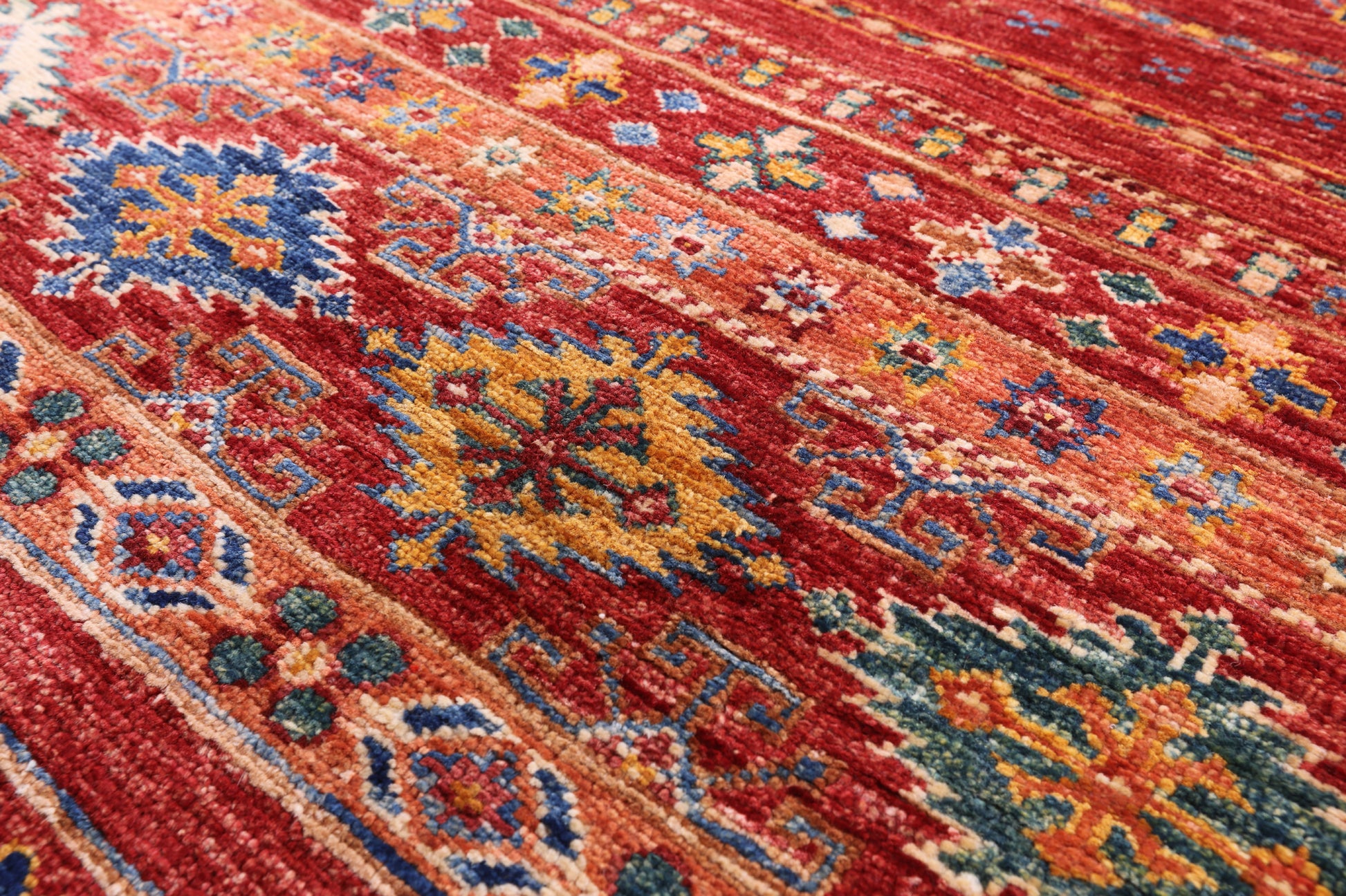 Red Khorjin Persian Gabbeh Handmade Wool Rug - 5' 10" X 7' 10" - Golden Nile