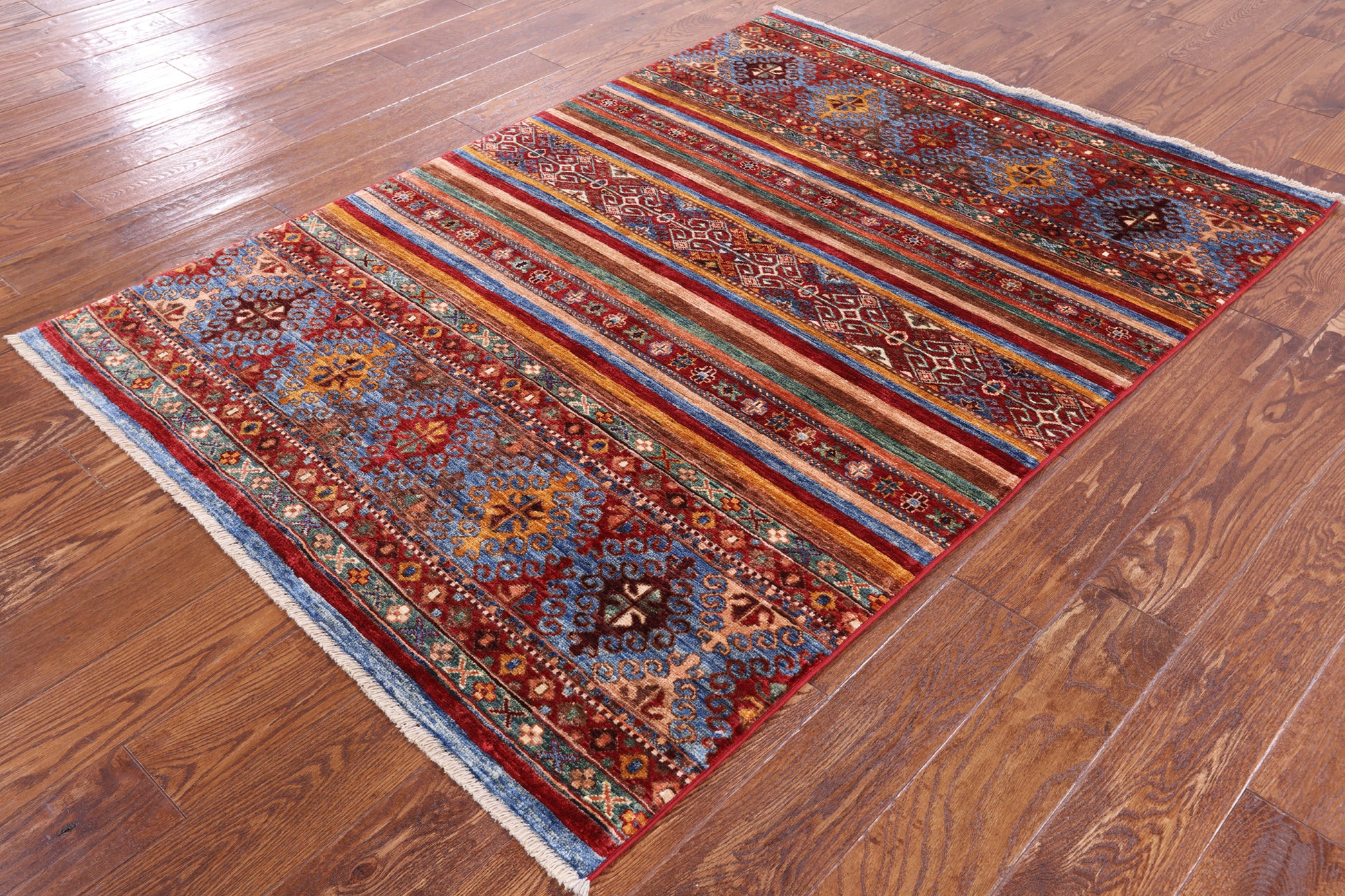 Khorjin Persian Gabbeh Hand Knotted Wool Rug - 4' 2" X 5' 9" - Golden Nile