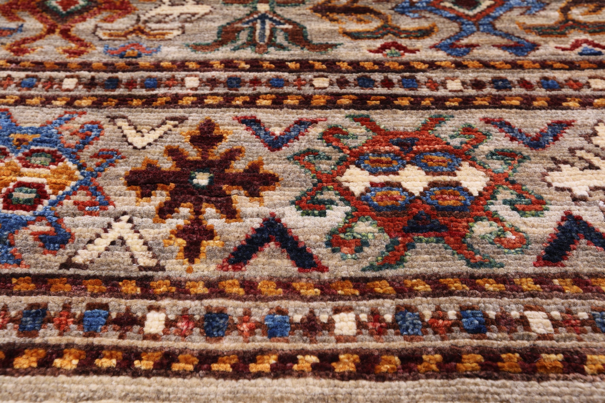 Khorjin Persian Gabbeh Hand Knotted Wool Rug - 6' 7" X 9' 6" - Golden Nile