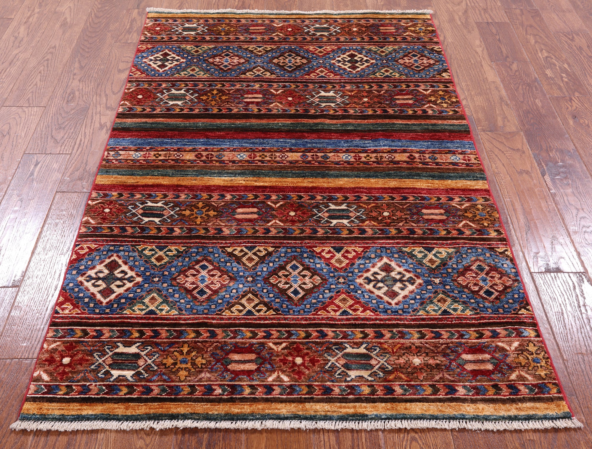 Khorjin Persian Gabbeh Hand Knotted Wool Rug - 3' 4" X 5' 4" - Golden Nile