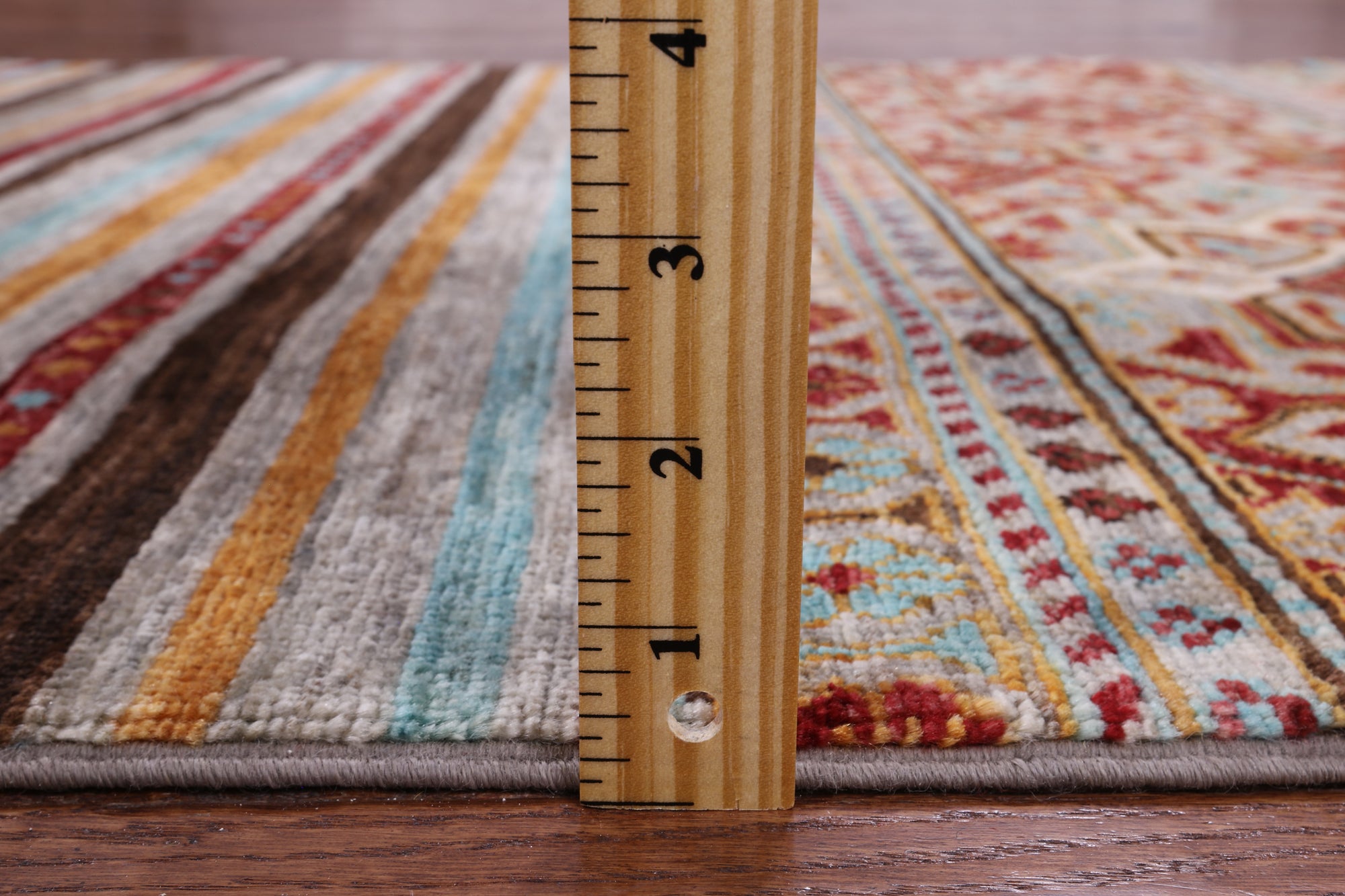 Khorjin Persian Gabbeh Hand Knotted Wool Rug - 3' 4" X 4' 9" - Golden Nile