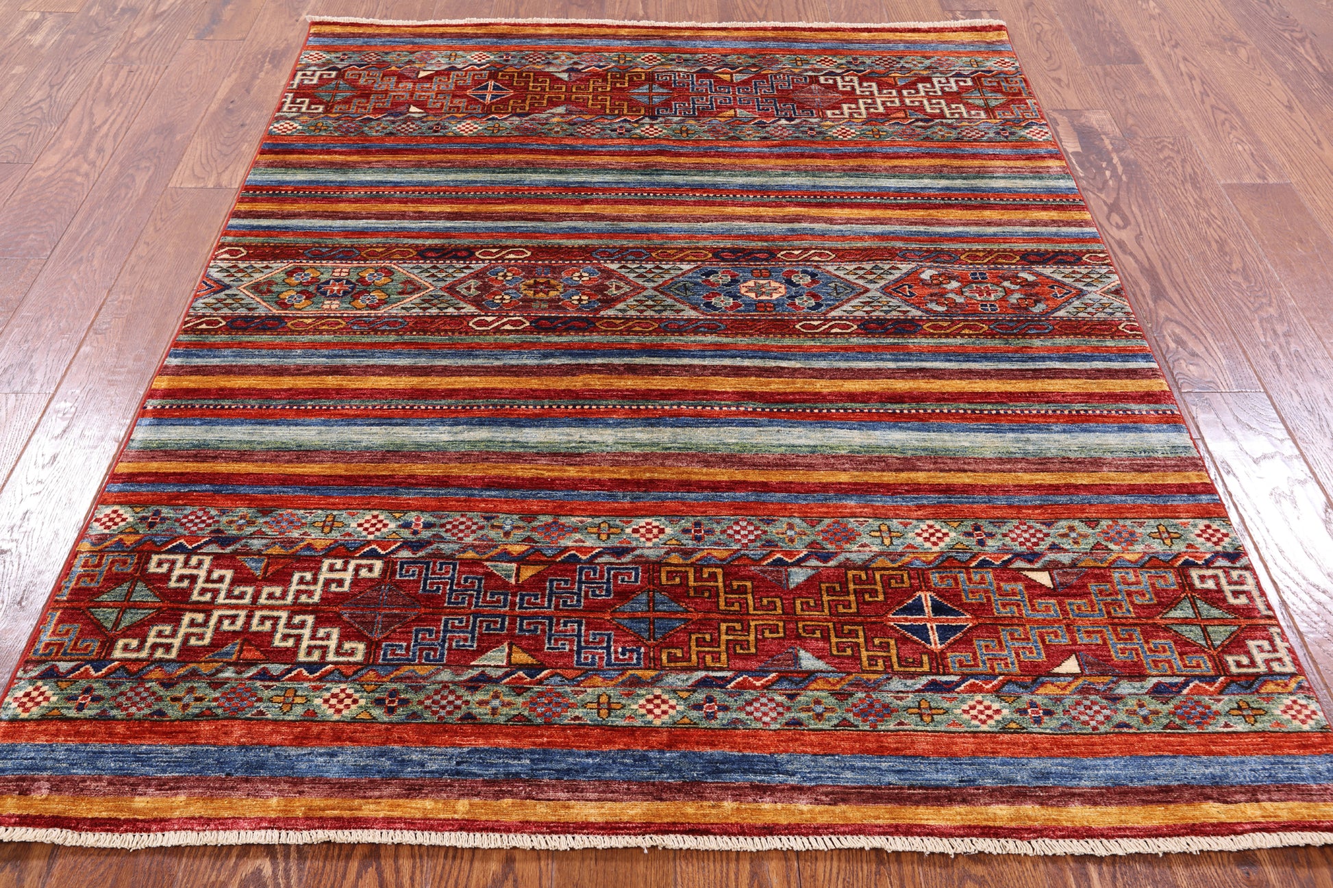 Khorjin Persian Gabbeh Hand Knotted Wool Rug - 4' 11" X 6' 5" - Golden Nile