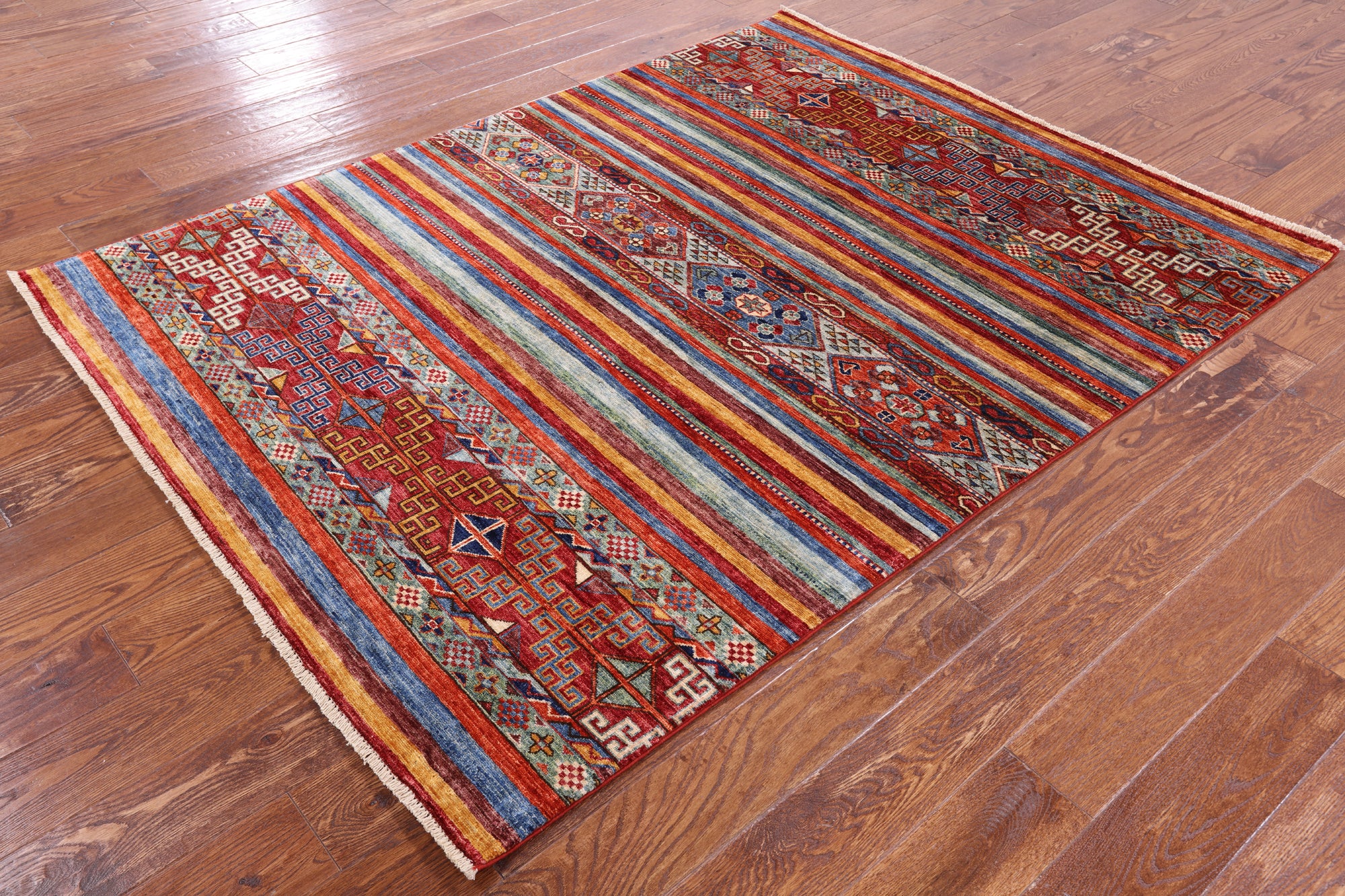 Khorjin Persian Gabbeh Hand Knotted Wool Rug - 4' 11" X 6' 5" - Golden Nile