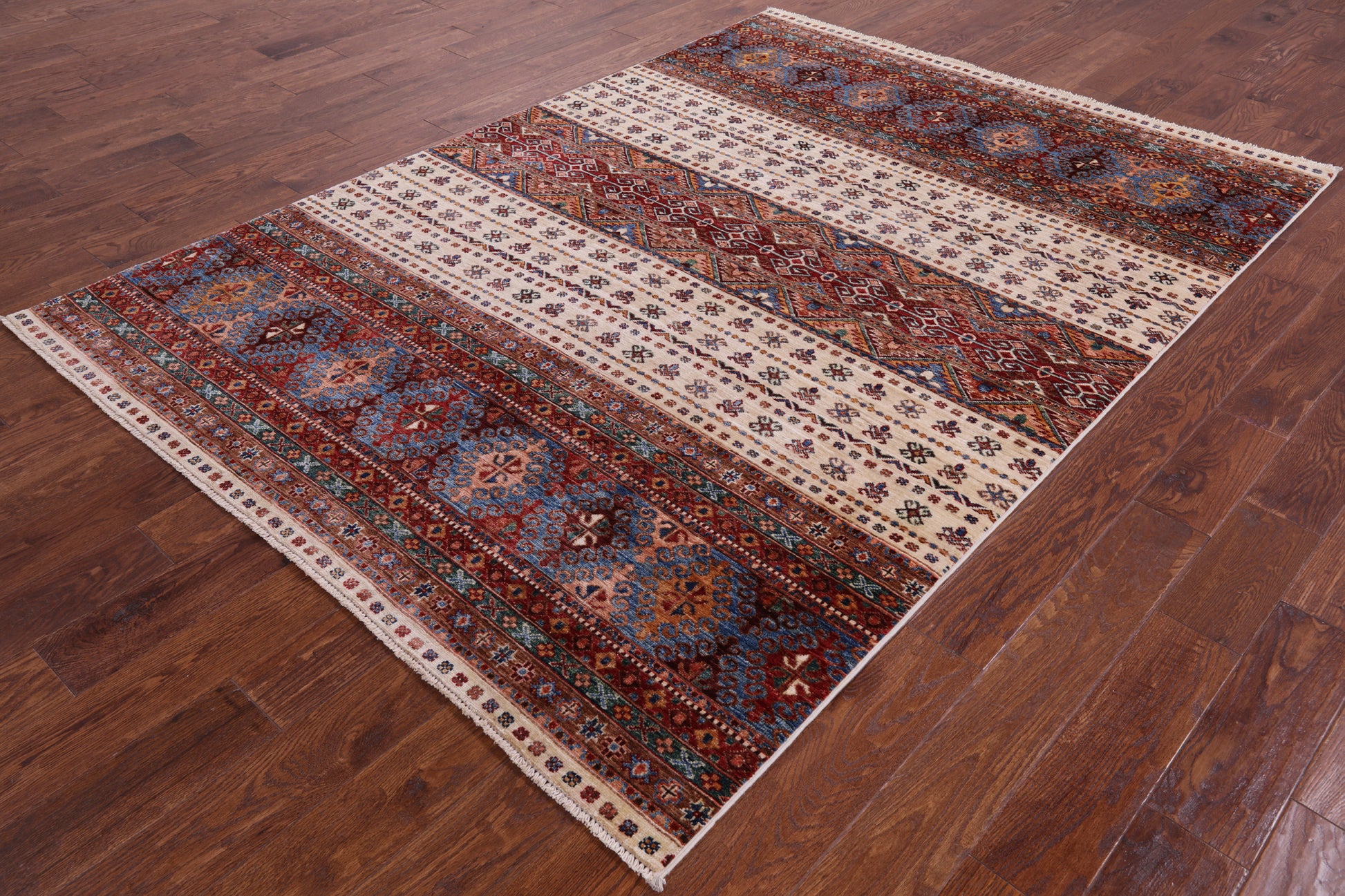 Ivory Khorjin Persian Gabbeh Hand Knotted Wool Rug - 5' 8" X 8' 1" - Golden Nile