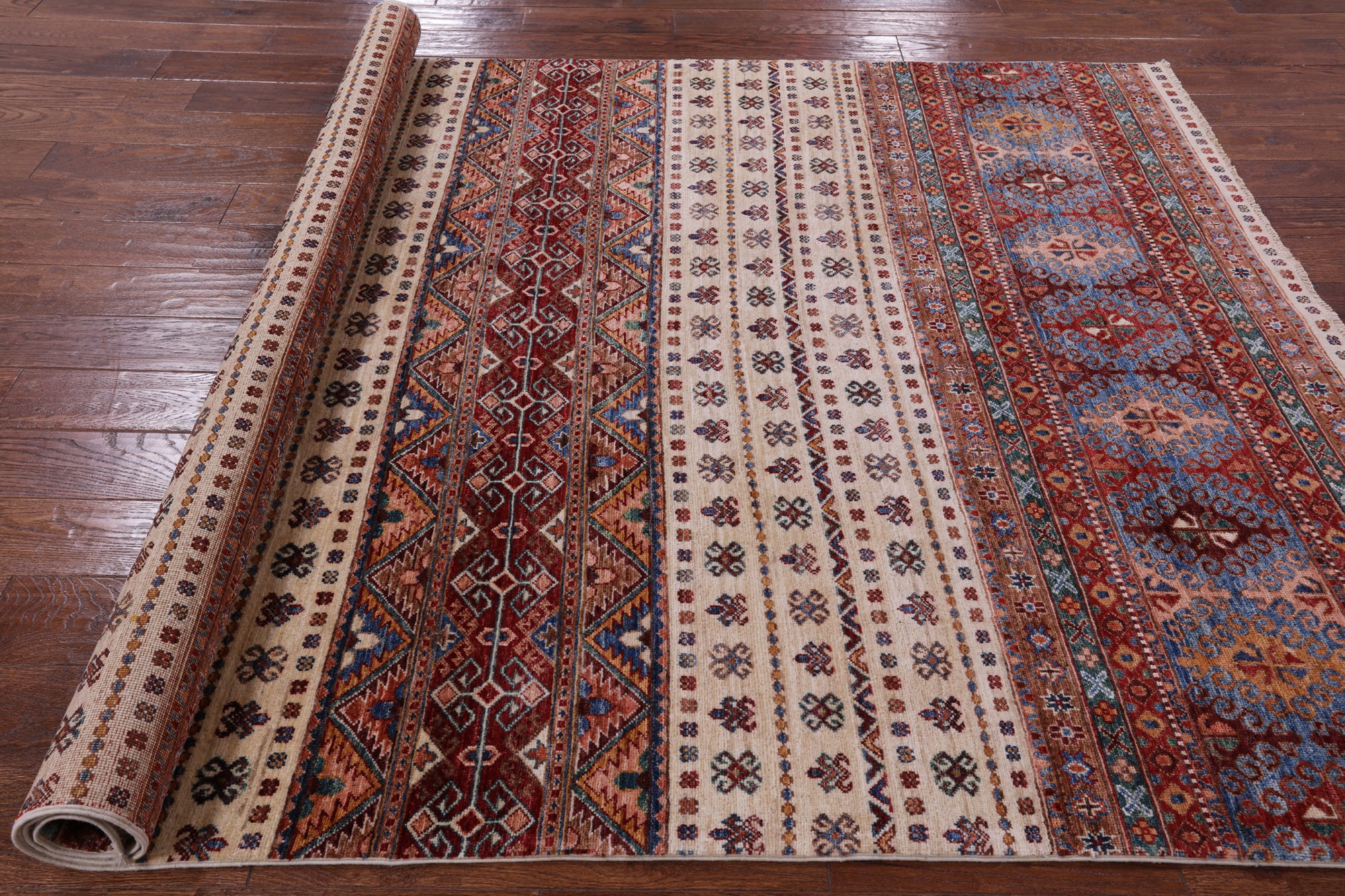 Ivory Khorjin Persian Gabbeh Hand Knotted Wool Rug - 5' 8" X 8' 1" - Golden Nile