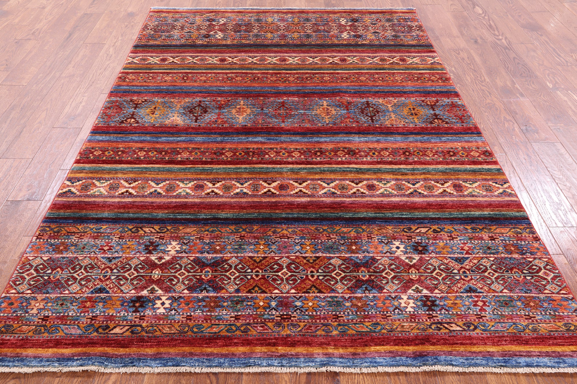 Khorjin Persian Gabbeh Handmade Wool Rug - 5' 6" X 8' 0" - Golden Nile
