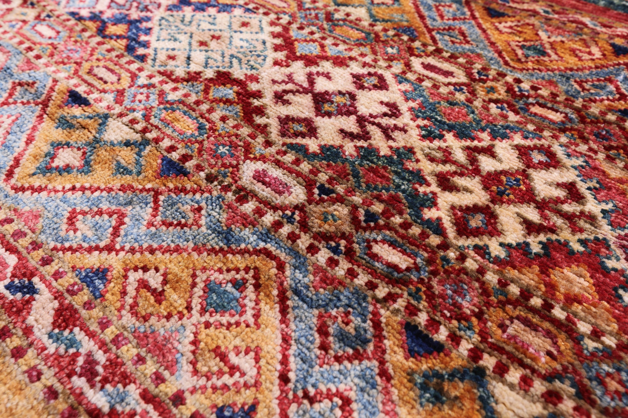 Khorjin Persian Gabbeh Handmade Wool Rug - 5' 9" X 7' 11" - Golden Nile