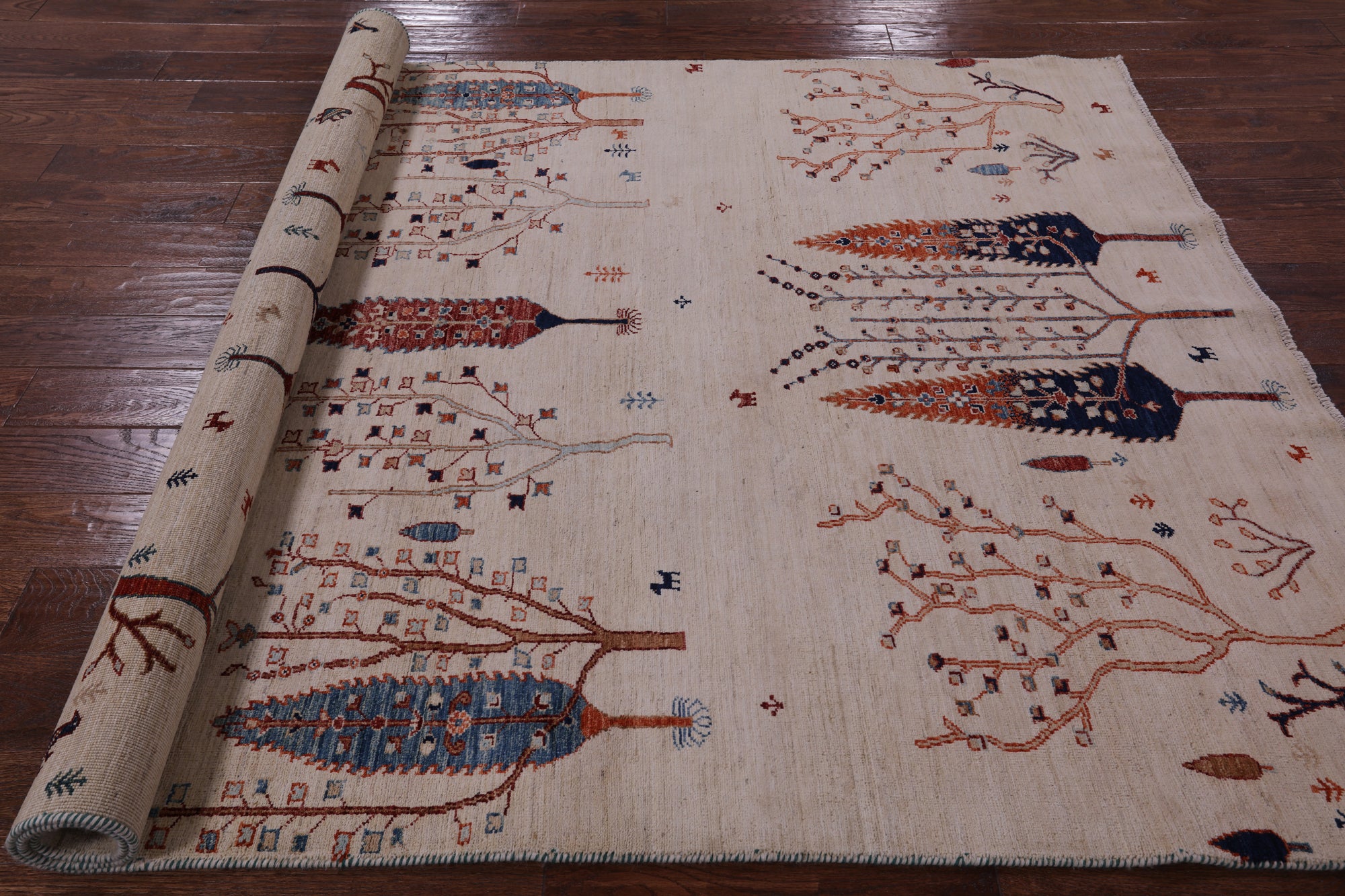 Ivory Tribal Persian Gabbeh Hand Knotted Wool Rug - 5' 9" X 7' 7" - Golden Nile