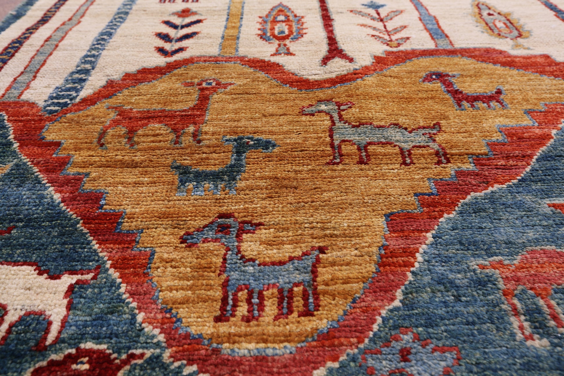 Tribal Persian Gabbeh Hand Knotted Wool Rug - 5' 9" X 7' 11" - Golden Nile