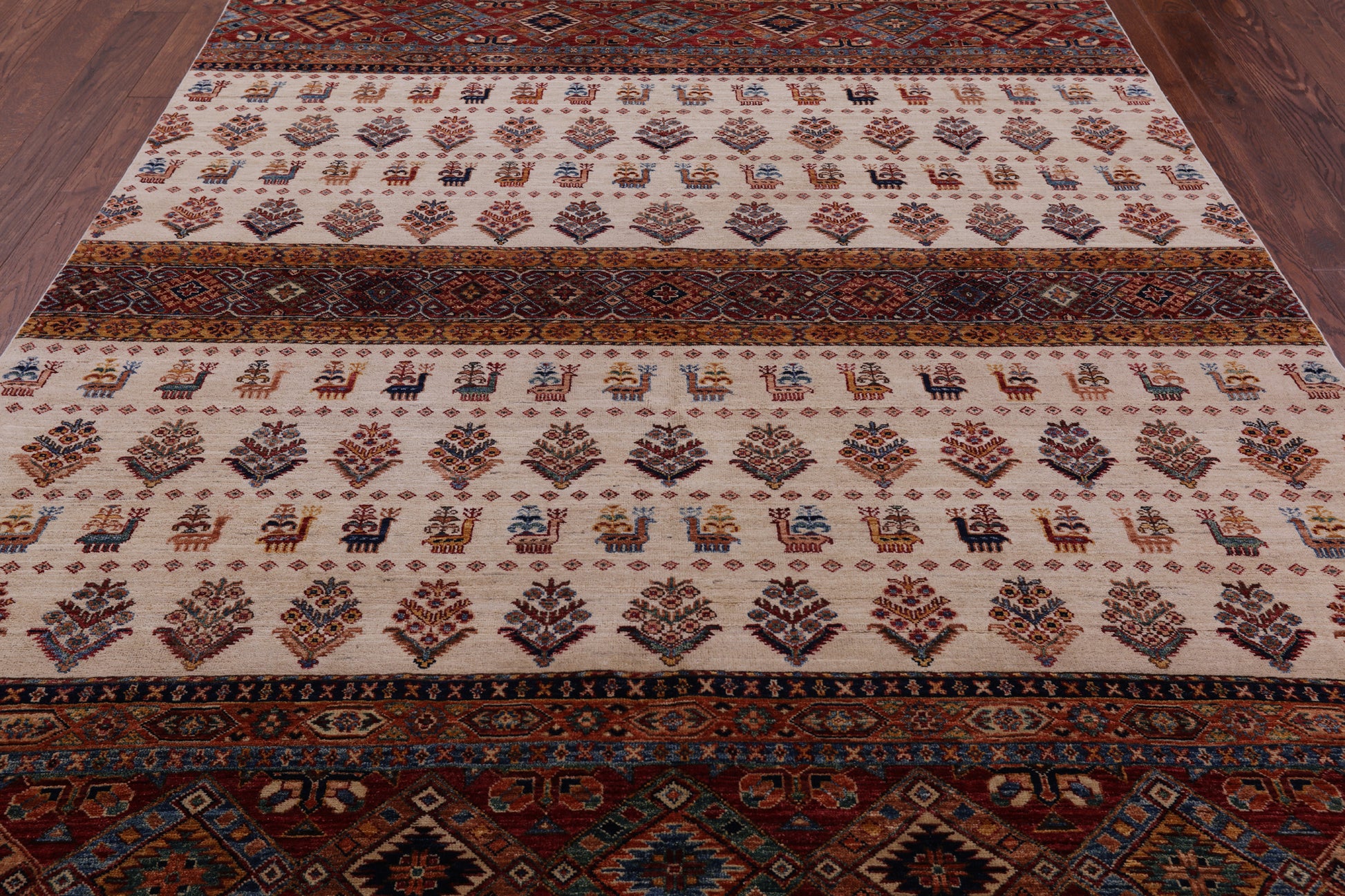 Ivory Tribal Persian Gabbeh Handmade Wool Rug - 6' 7" X 9' 7" - Golden Nile