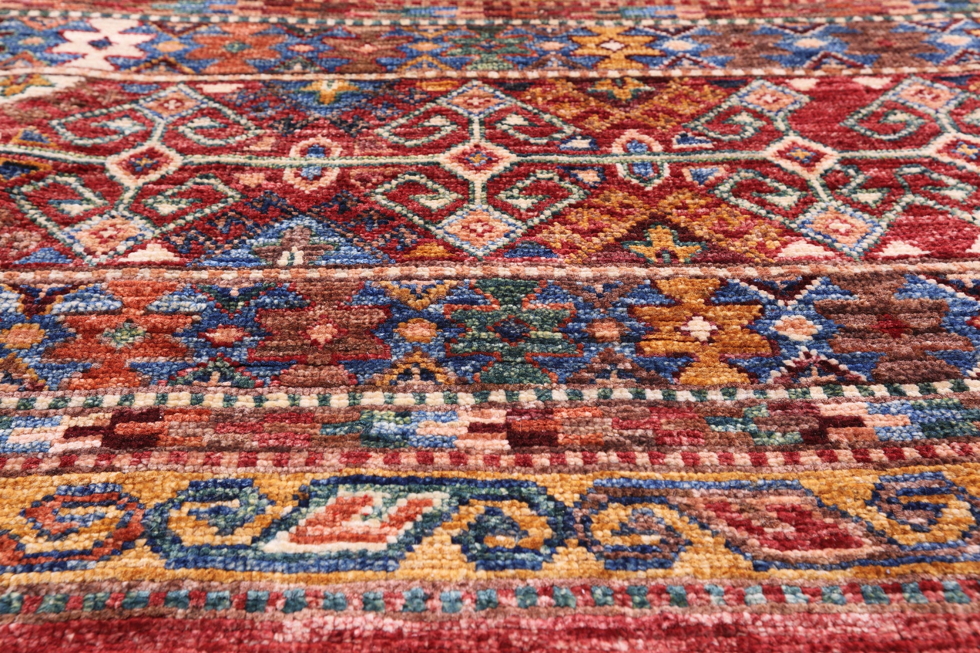 Khorjin Persian Gabbeh Hand Knotted Wool Rug - 5' 8" X 8' 1" - Golden Nile