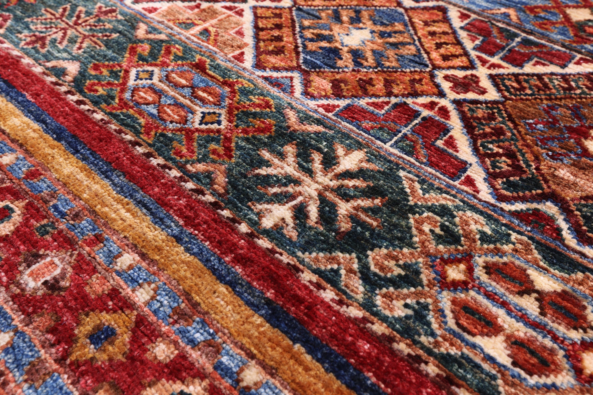 Khorjin Persian Gabbeh Hand Knotted Wool Rug - 5' 1" X 6' 11" - Golden Nile