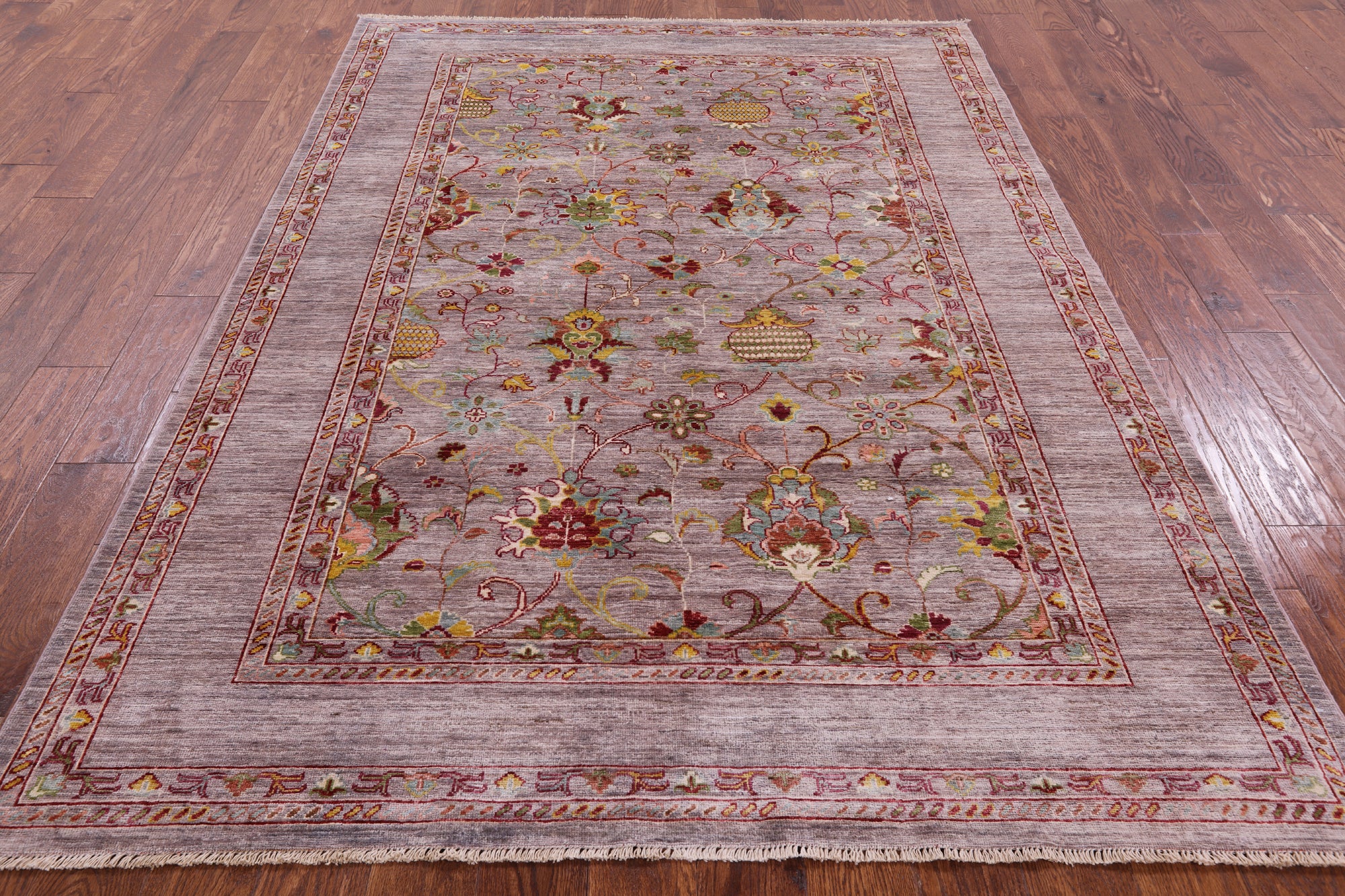 Peshawar Hand Knotted Wool Rug - 5' 8" X 8' 0" - Golden Nile