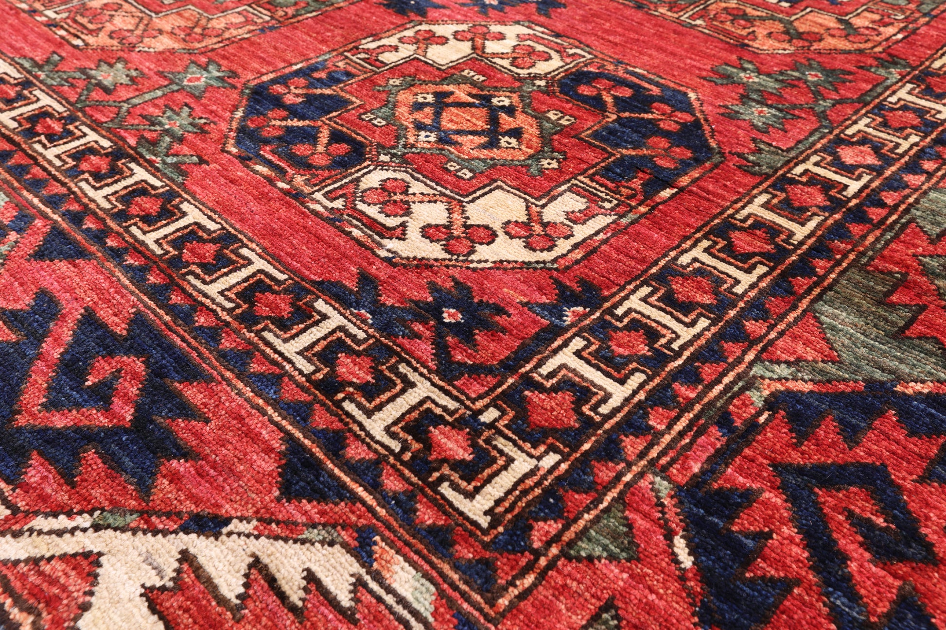 Red Turkmen Ersari Hand Knotted Wool Rug - 6' 4" X 9' 6" - Golden Nile
