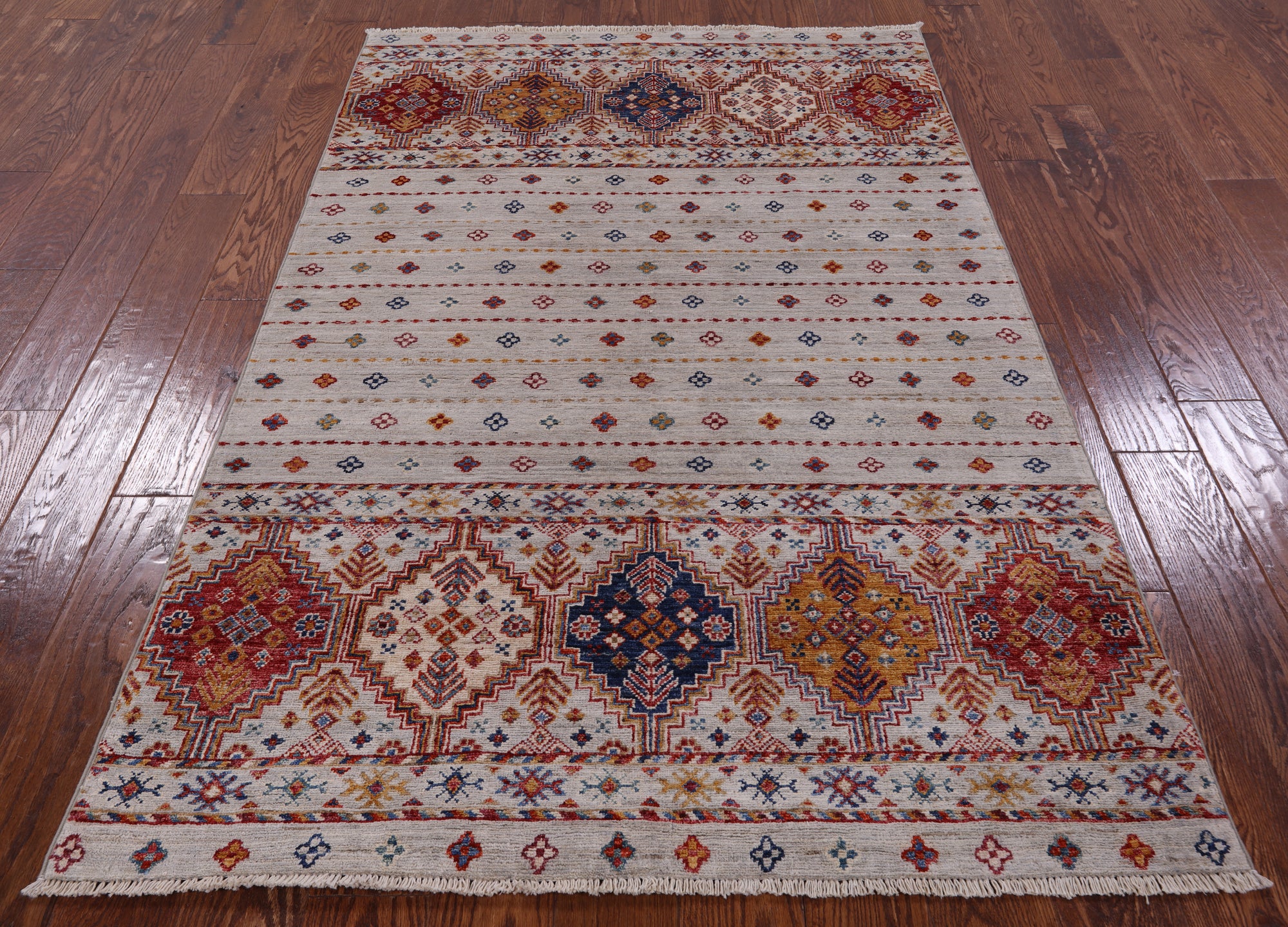 Khorjin Persian Gabbeh Hand Knotted Wool Rug - 4' 1" X 6' 4" - Golden Nile
