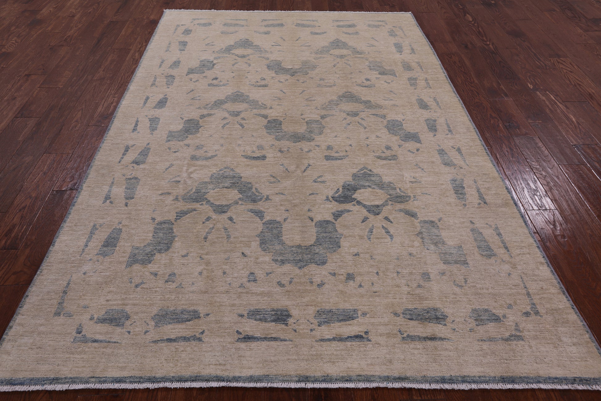 Ivory William Morris Handmade Wool Rug - 5' 10" X 8' 10" - Golden Nile