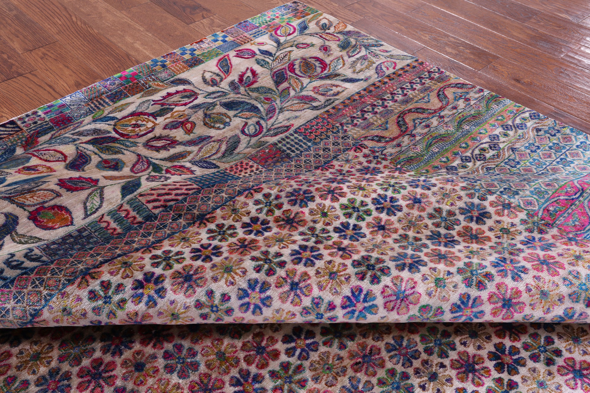 Persian Hand Knotted 100% Silk Rug - 8' 1" X 9' 11" - Golden Nile