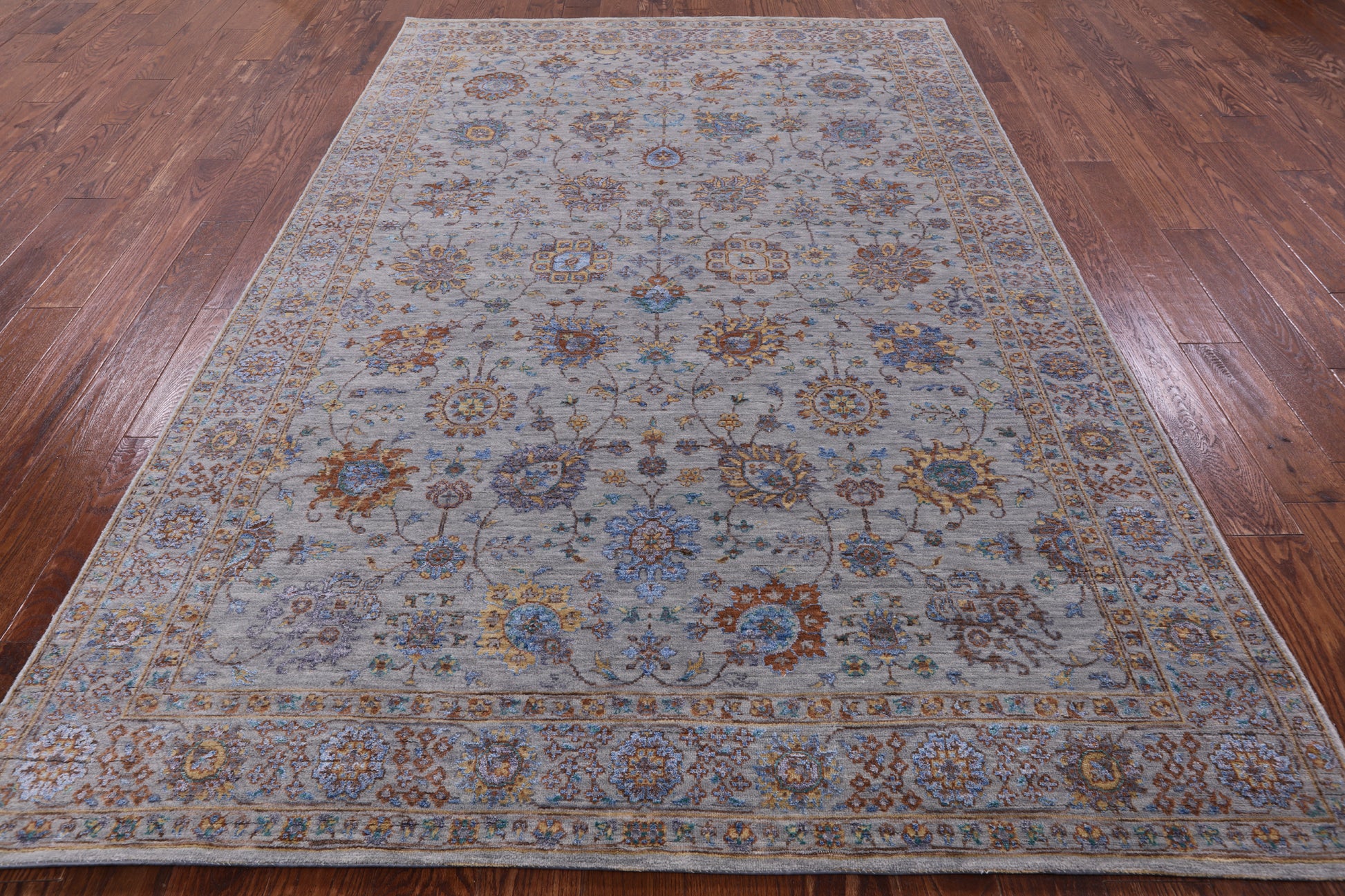 Grey Persian Handmade Wool & Silk Rug - 6' 0" X 8' 11" - Golden Nile