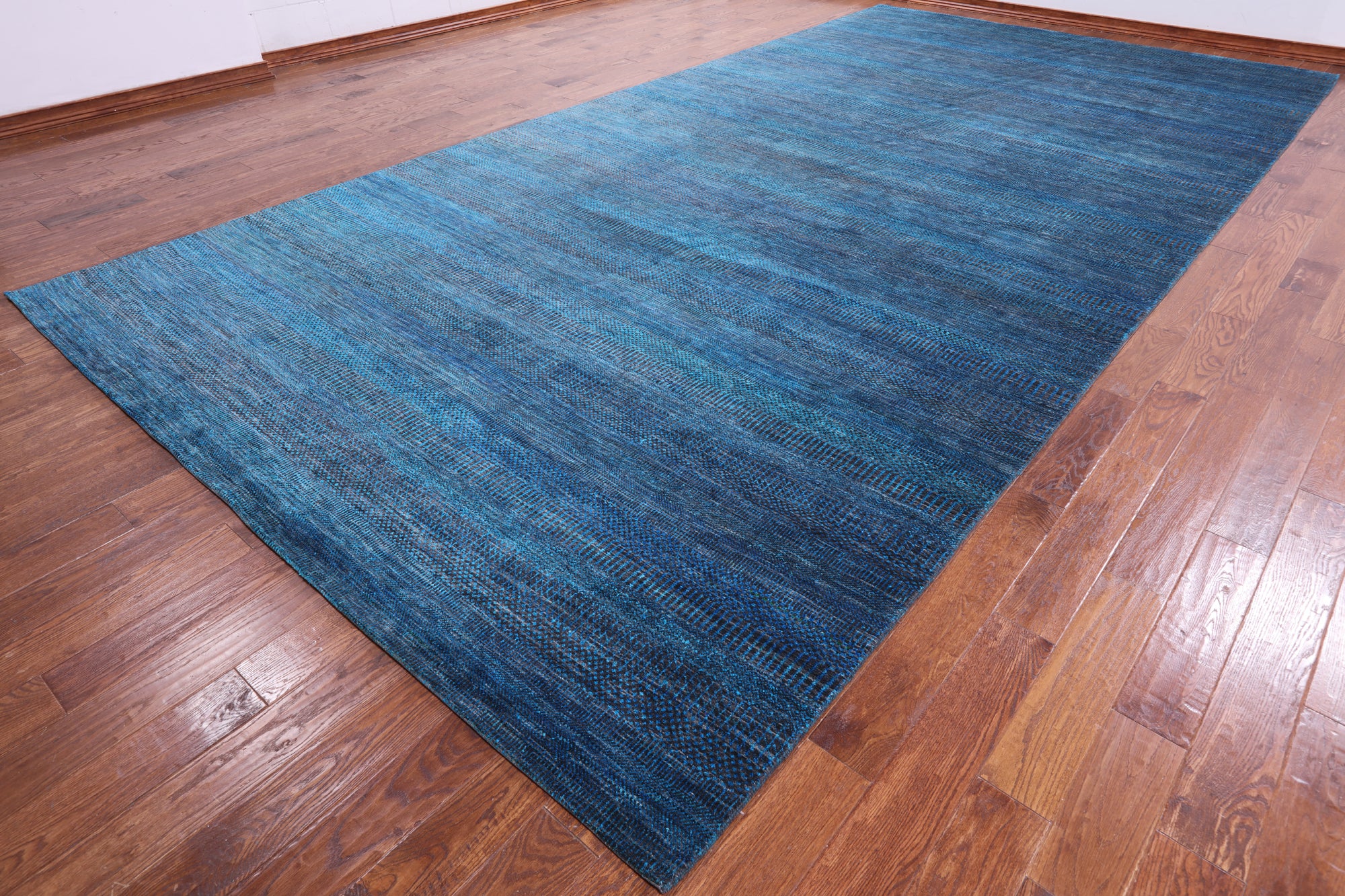 Blue Savannah Grass Hand Knotted Wool & Silk Rug - 9' 0" X 17' 10" - Golden Nile