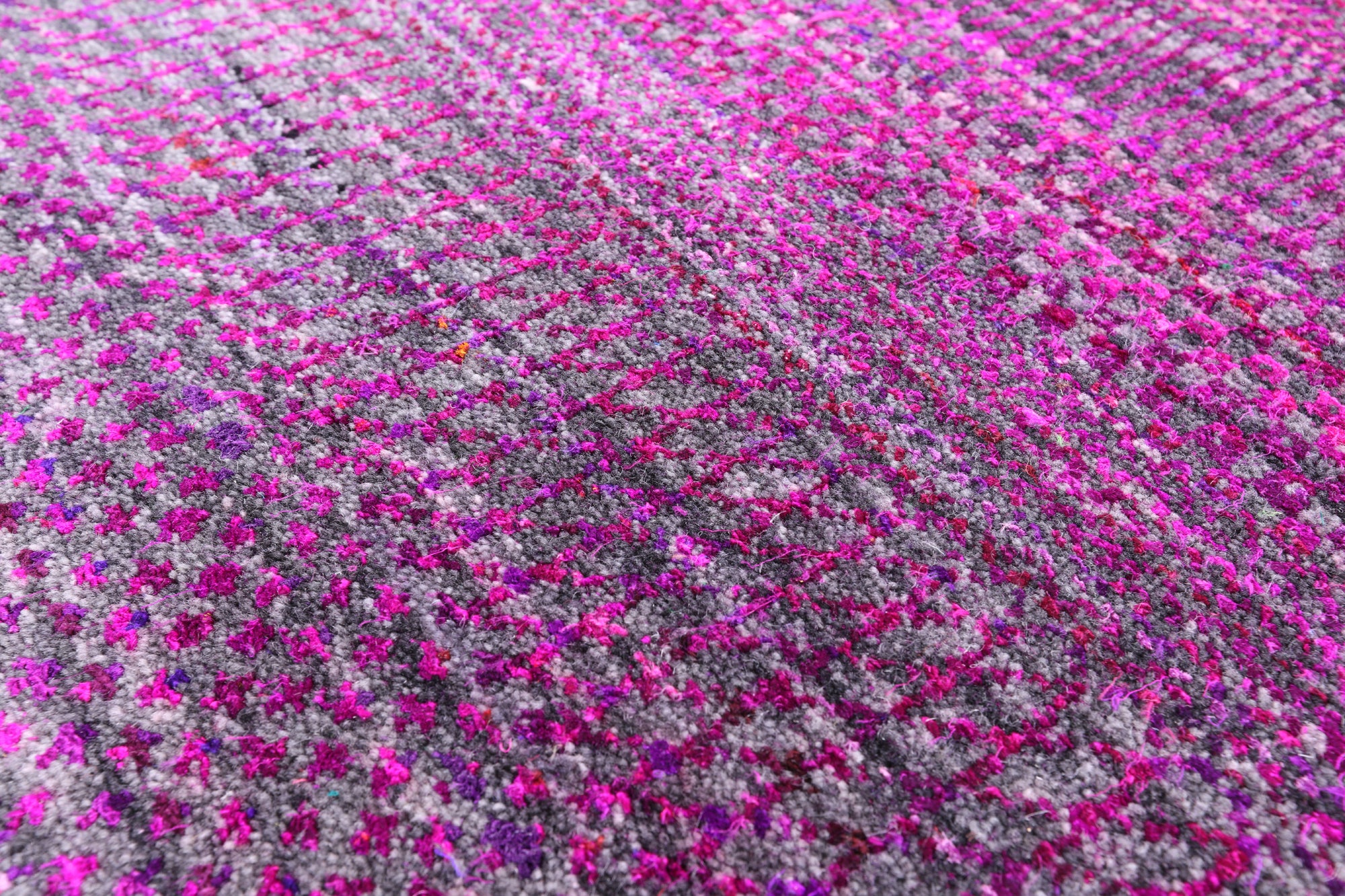 Purple Round Savannah Grass Handmade Wool & Silk Rug - 7' 9" X 7' 10" - Golden Nile