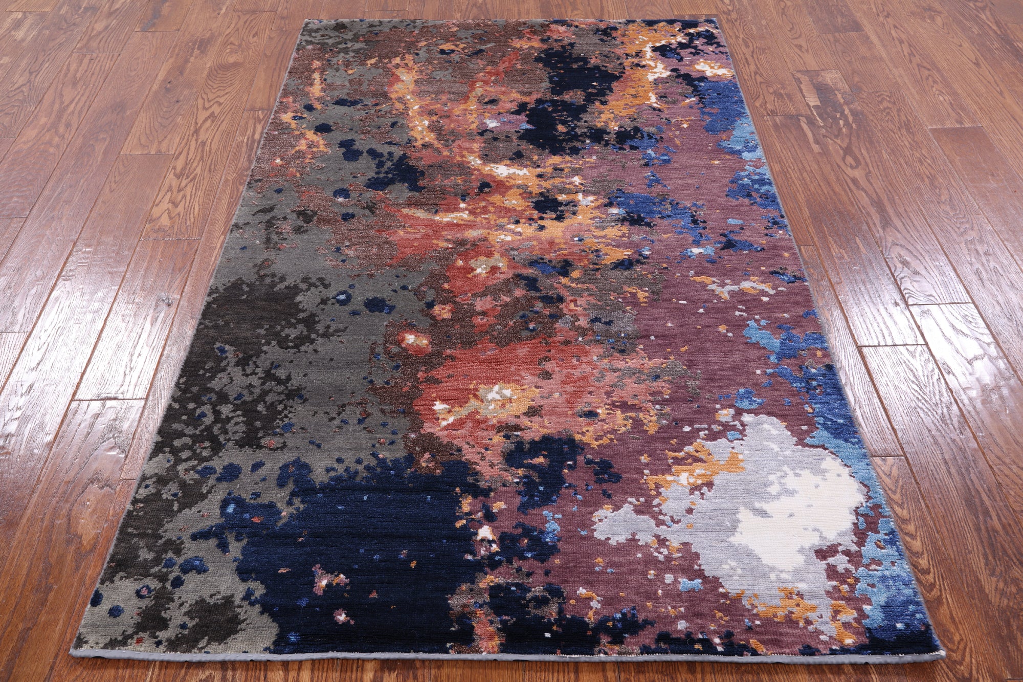 Modern Hand Knotted Wool & Silk Rug - 3' 11" X 6' 0" - Golden Nile