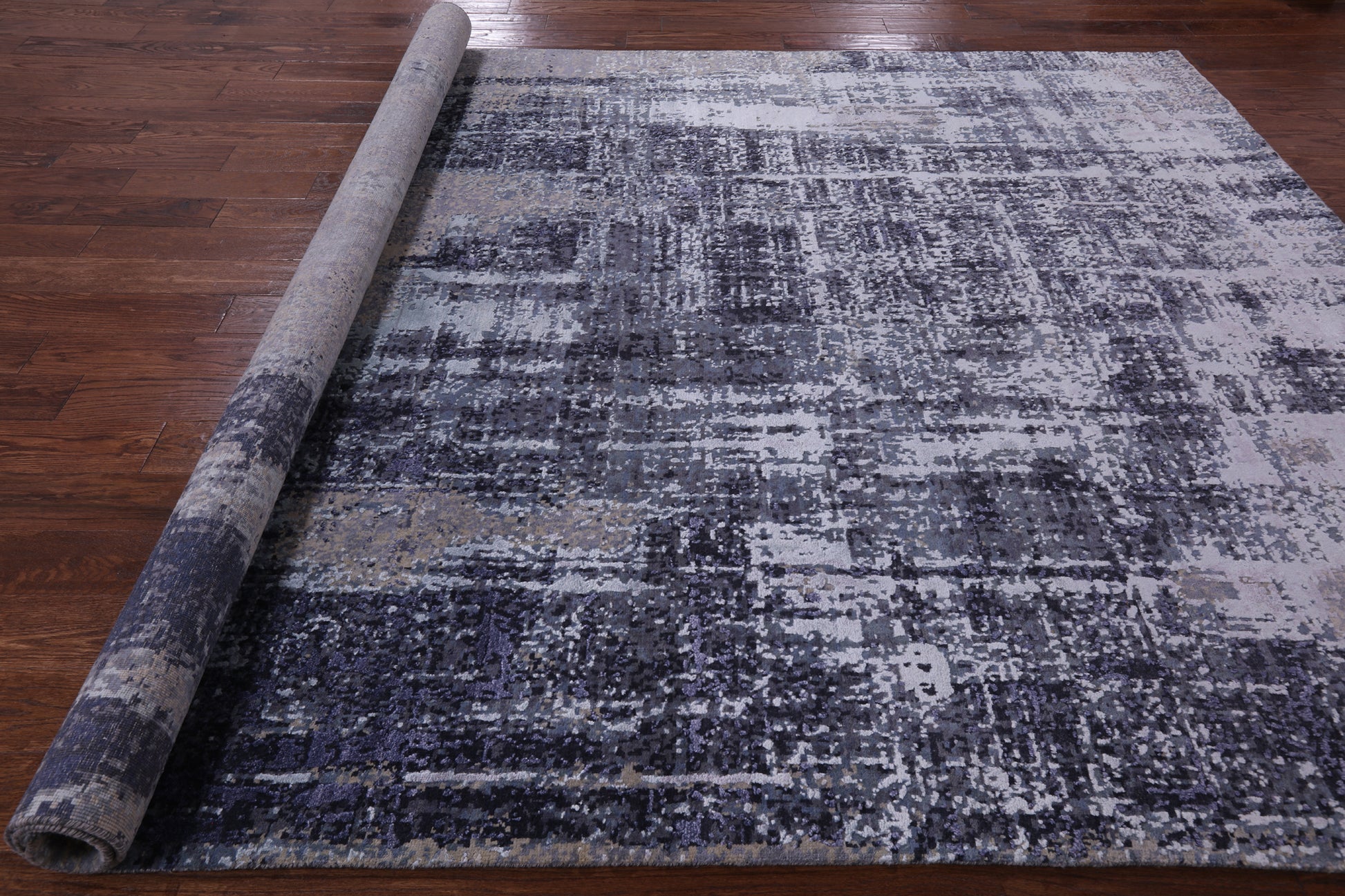 Modern Hand Knotted Wool & Silk Rug - 7' 11" X 10' 1" - Golden Nile