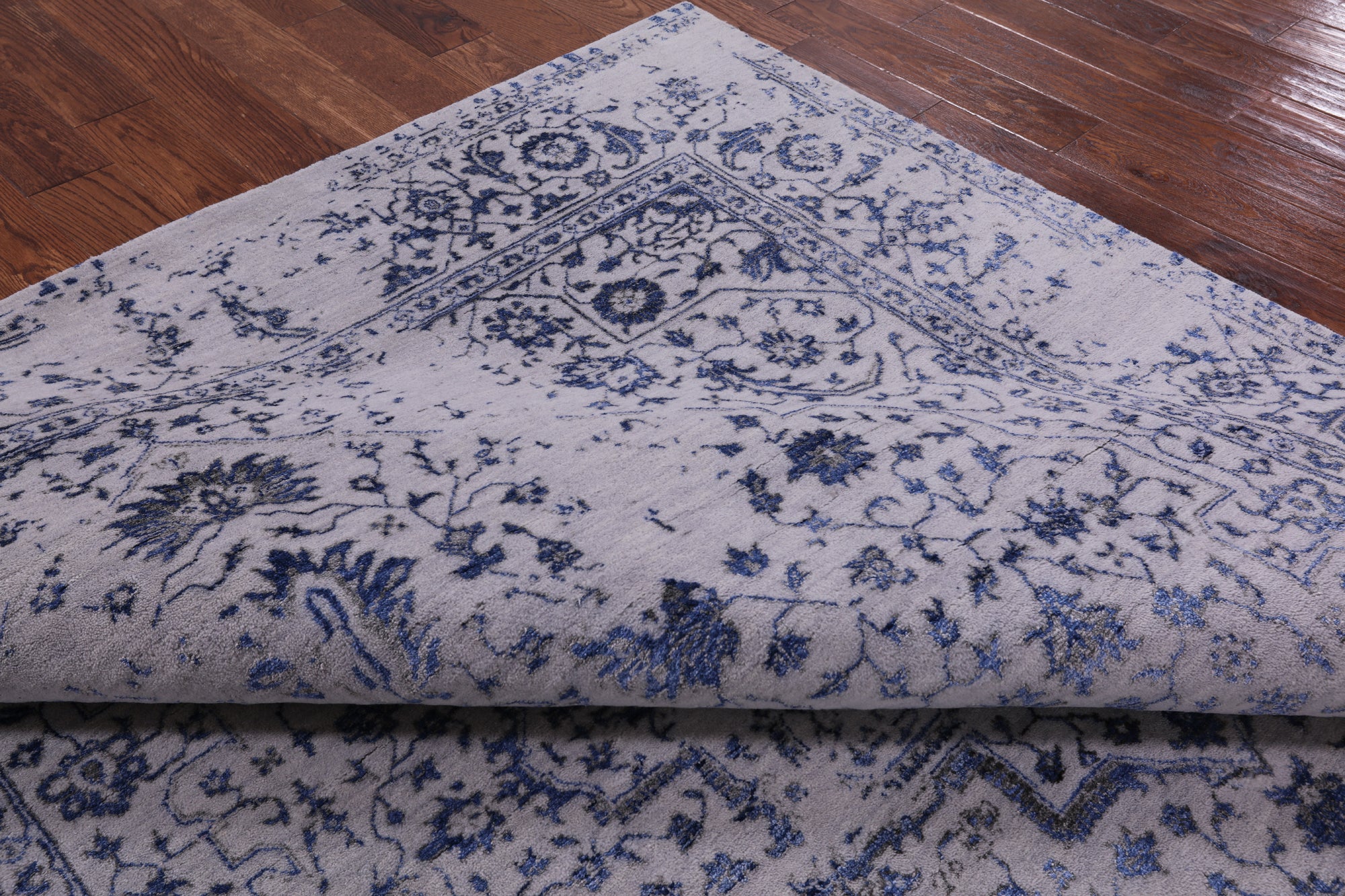 Grey Modern Handmade Wool & Silk Rug - 7' 11" X 10' 1" - Golden Nile
