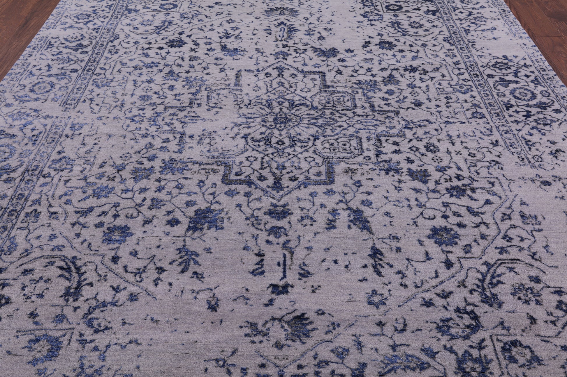 Grey Modern Handmade Wool & Silk Rug - 7' 11" X 10' 1" - Golden Nile