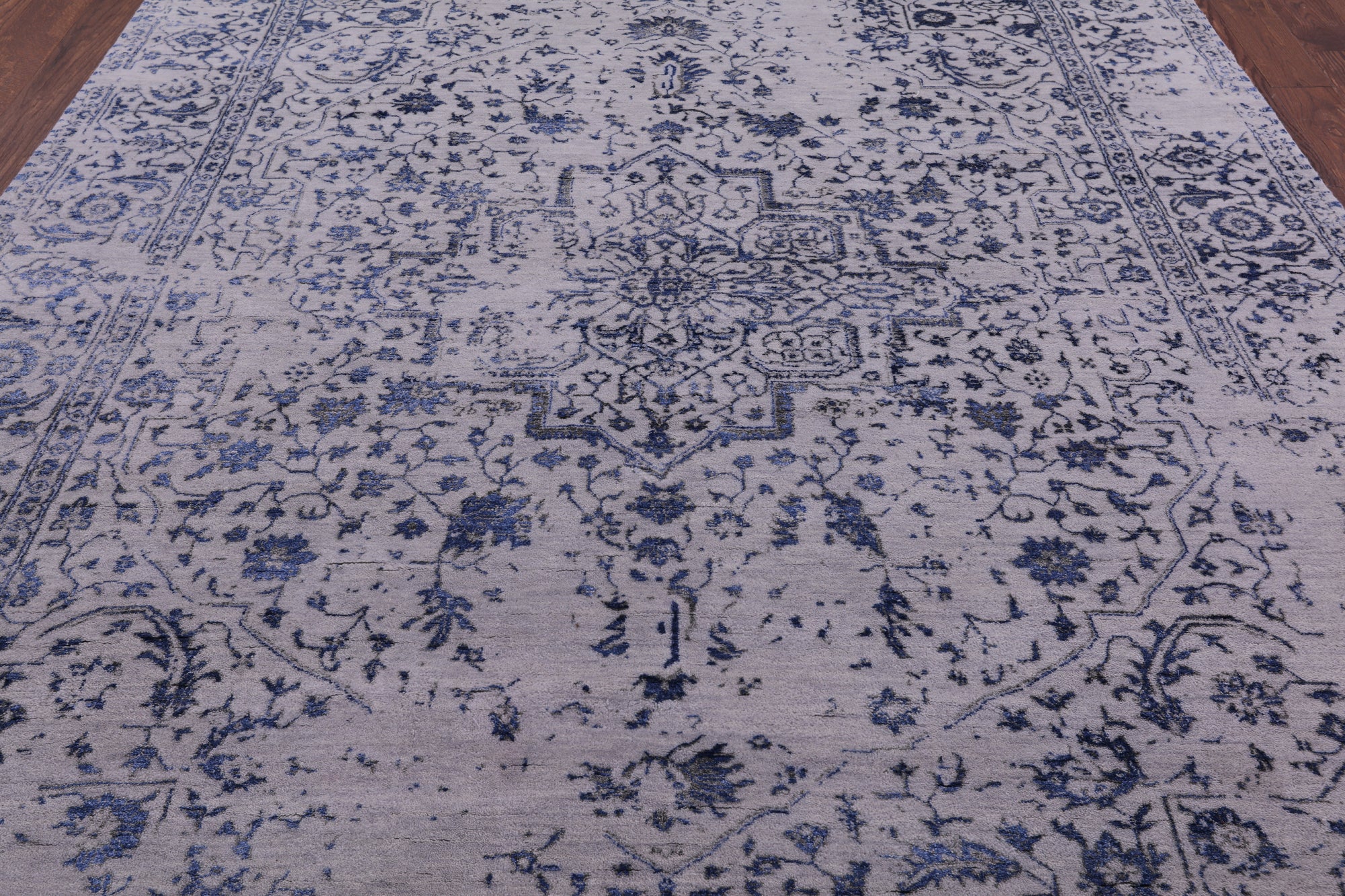 Grey Modern Handmade Wool & Silk Rug - 7' 11" X 10' 1" - Golden Nile