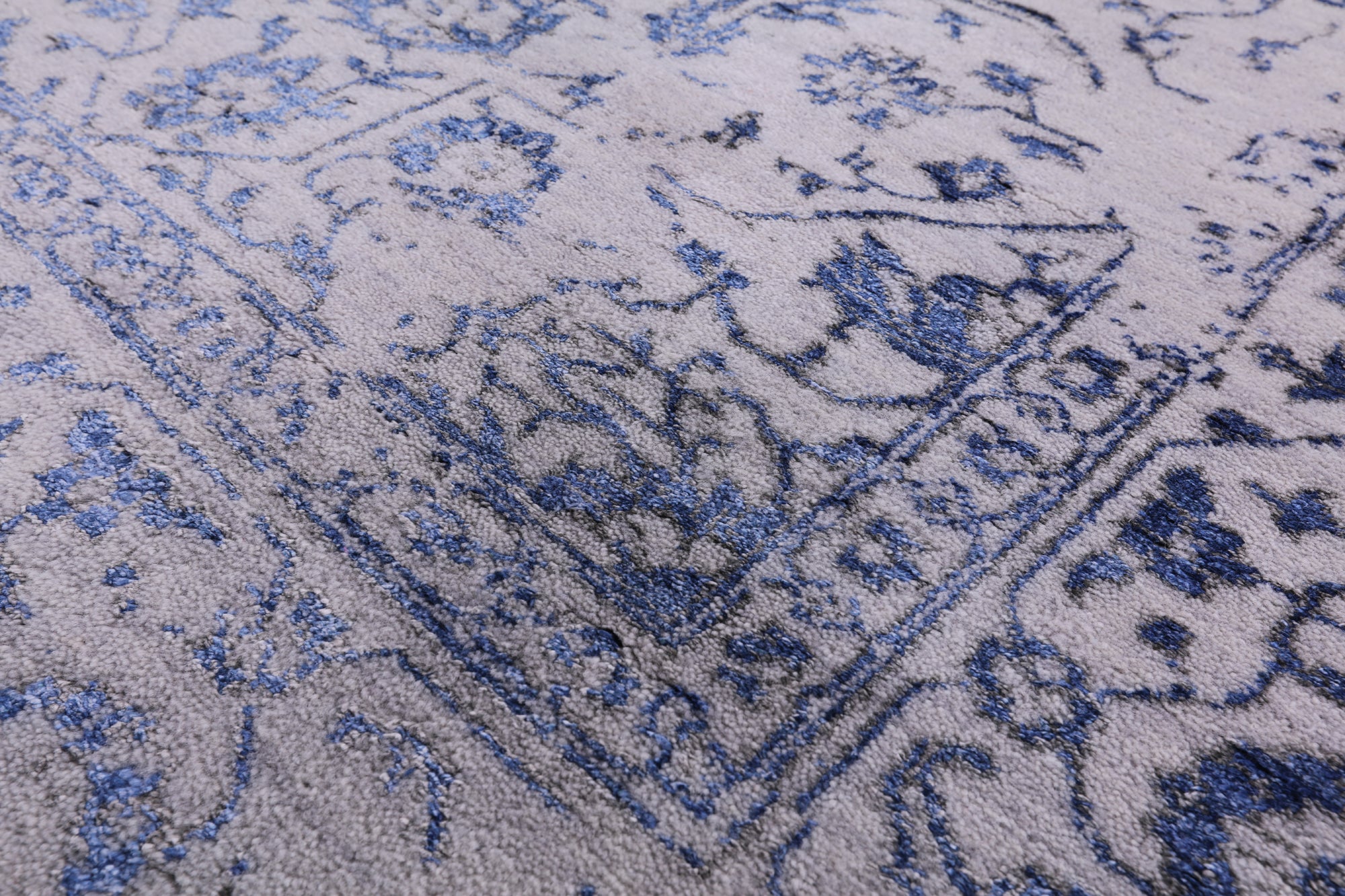 Grey Modern Handmade Wool & Silk Rug - 7' 11" X 10' 1" - Golden Nile