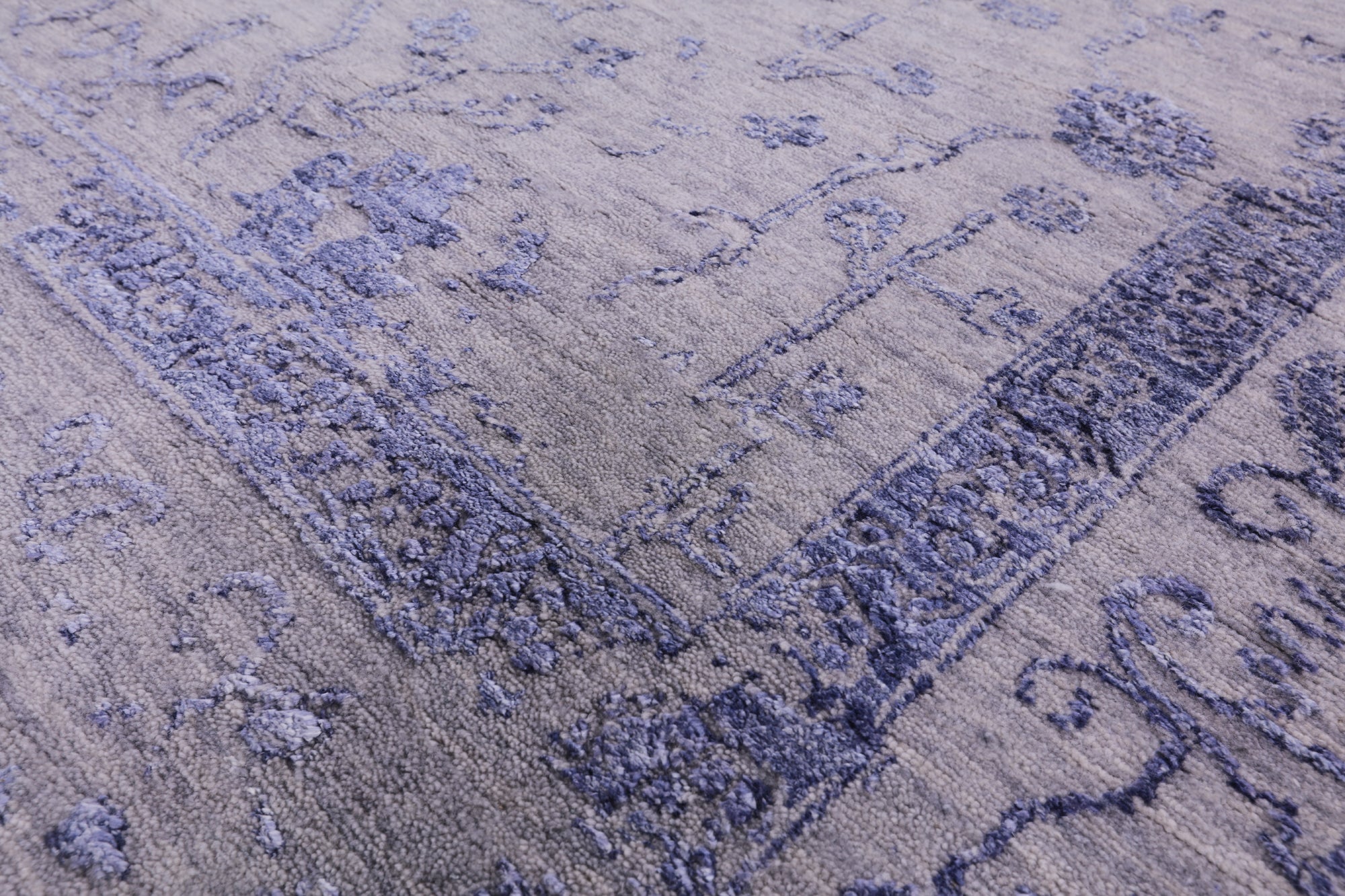 Grey Modern Hand Knotted Wool & Silk Rug - 9' 1" X 12' 1" - Golden Nile