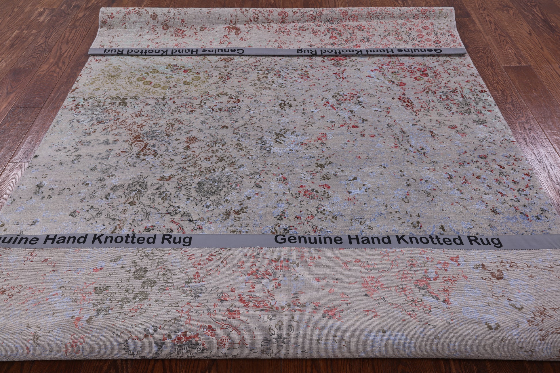 Modern Hand Knotted Wool & Silk Rug - 6' 0" X 9' 1" - Golden Nile