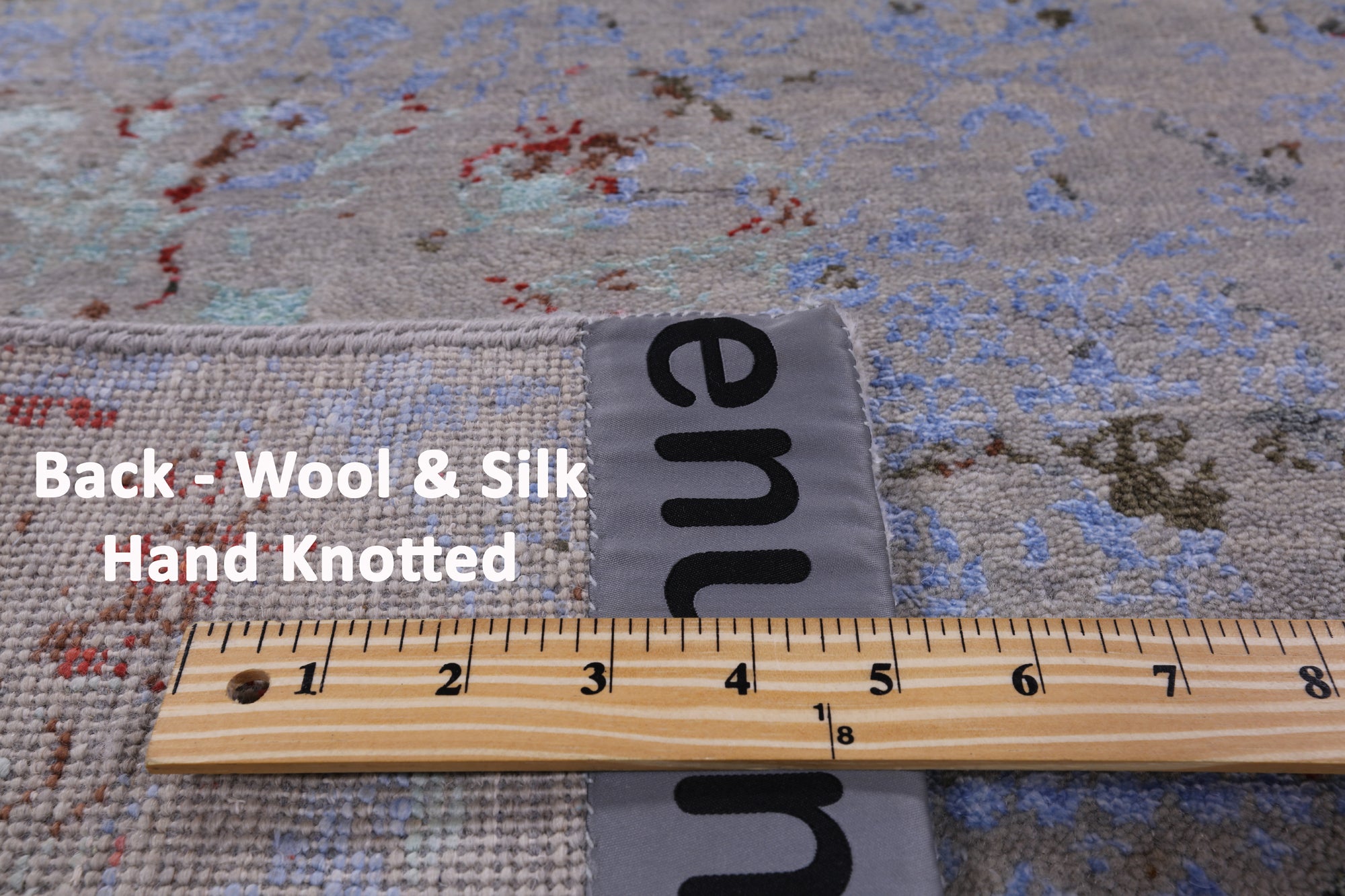 Modern Hand Knotted Wool & Silk Rug - 6' 0" X 9' 1" - Golden Nile