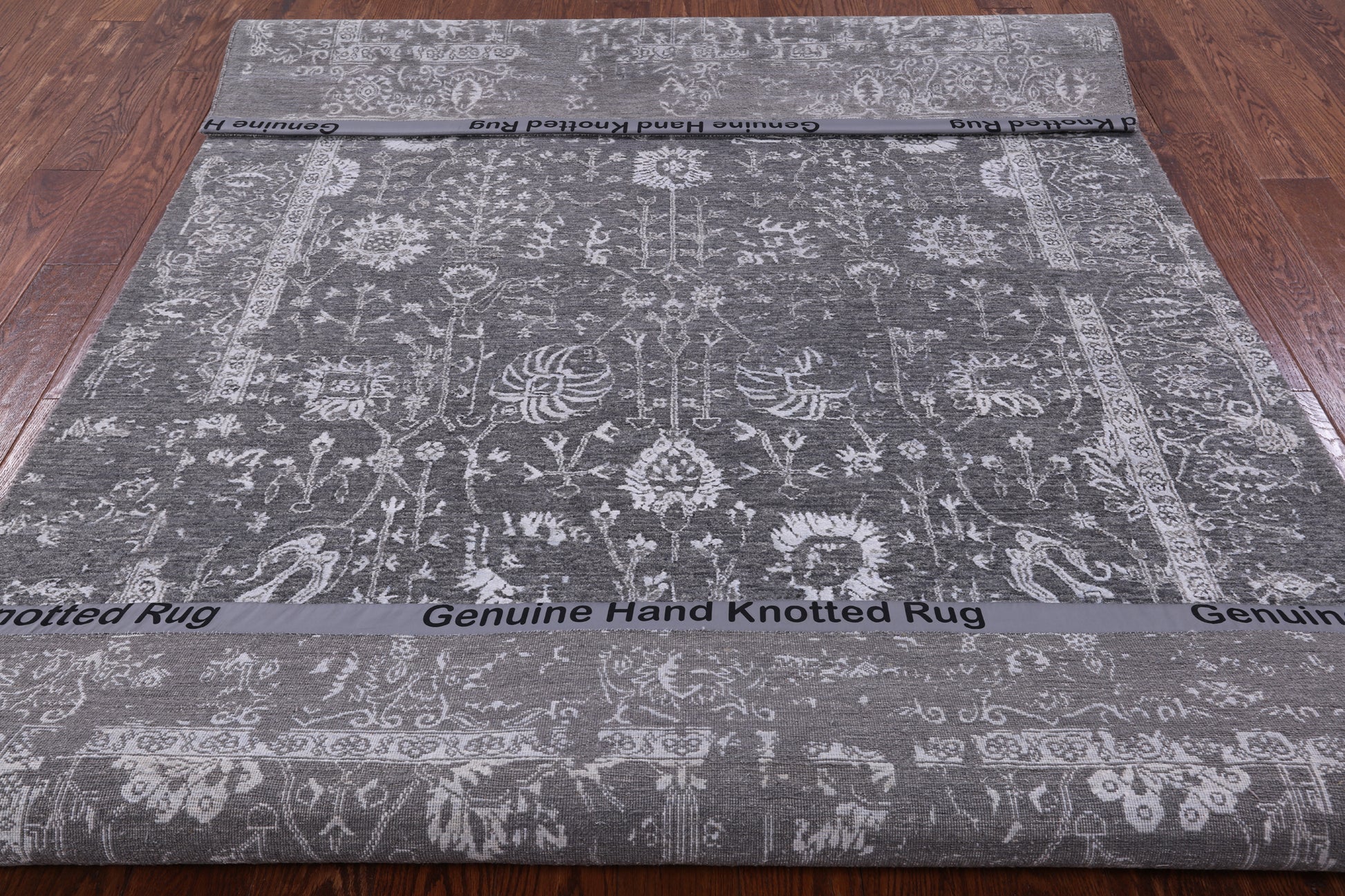 Grey Modern Handmade Wool & Silk Rug - 6' 1" X 9' 1" - Golden Nile