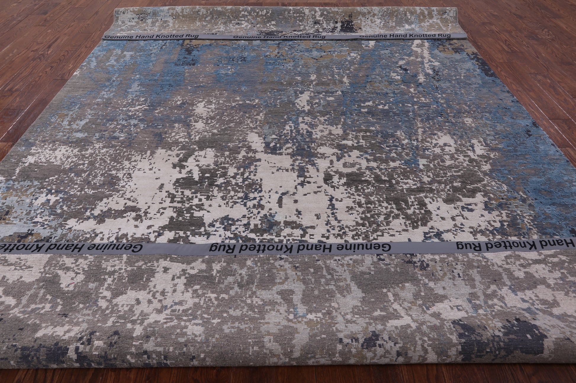 Modern Handmade Wool & Silk Rug - 9' 0" X 12' 3" - Golden Nile