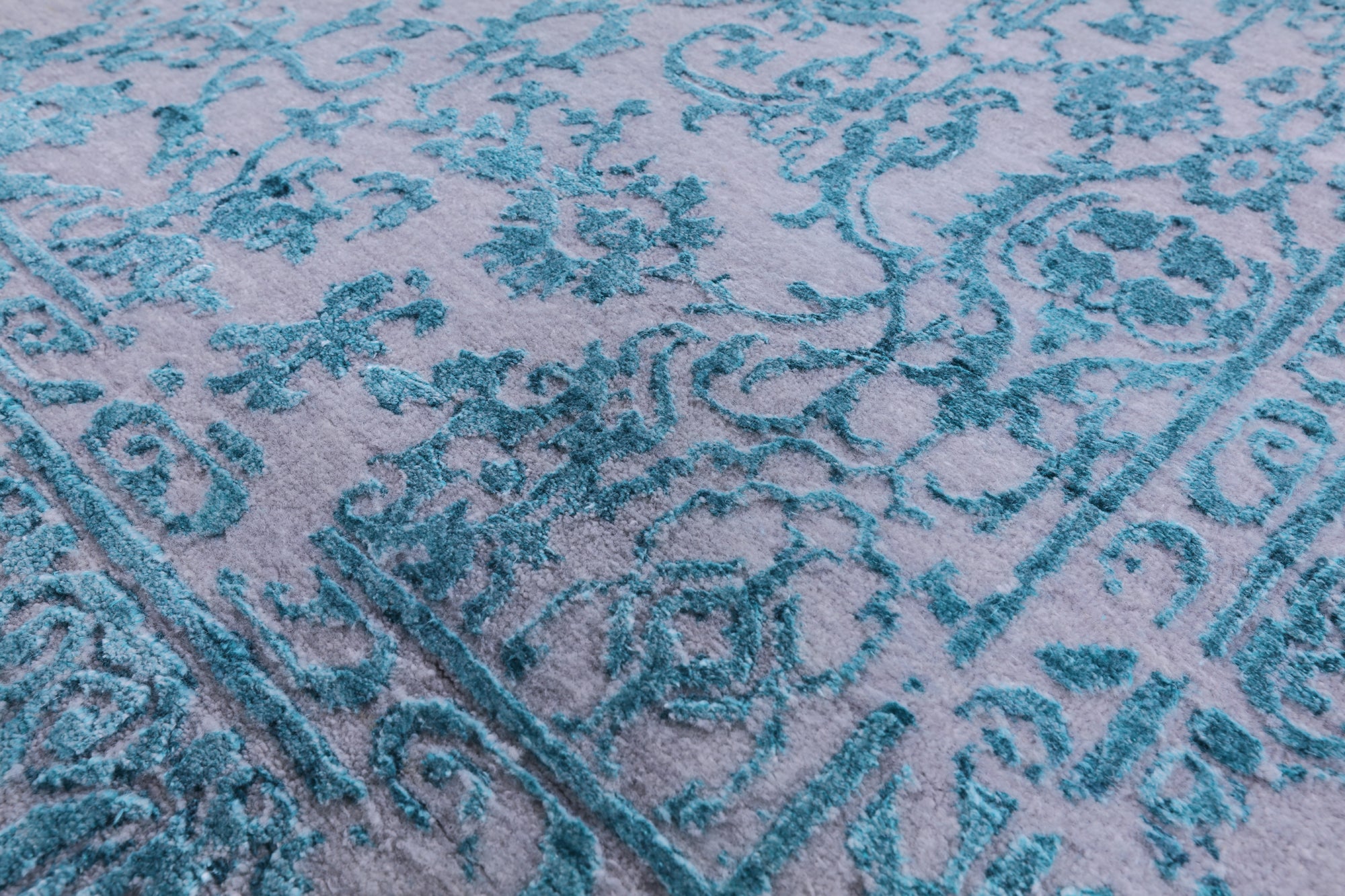 Grey Modern Hand Knotted Wool & Silk Rug - 8' 1" X 10' 2" - Golden Nile