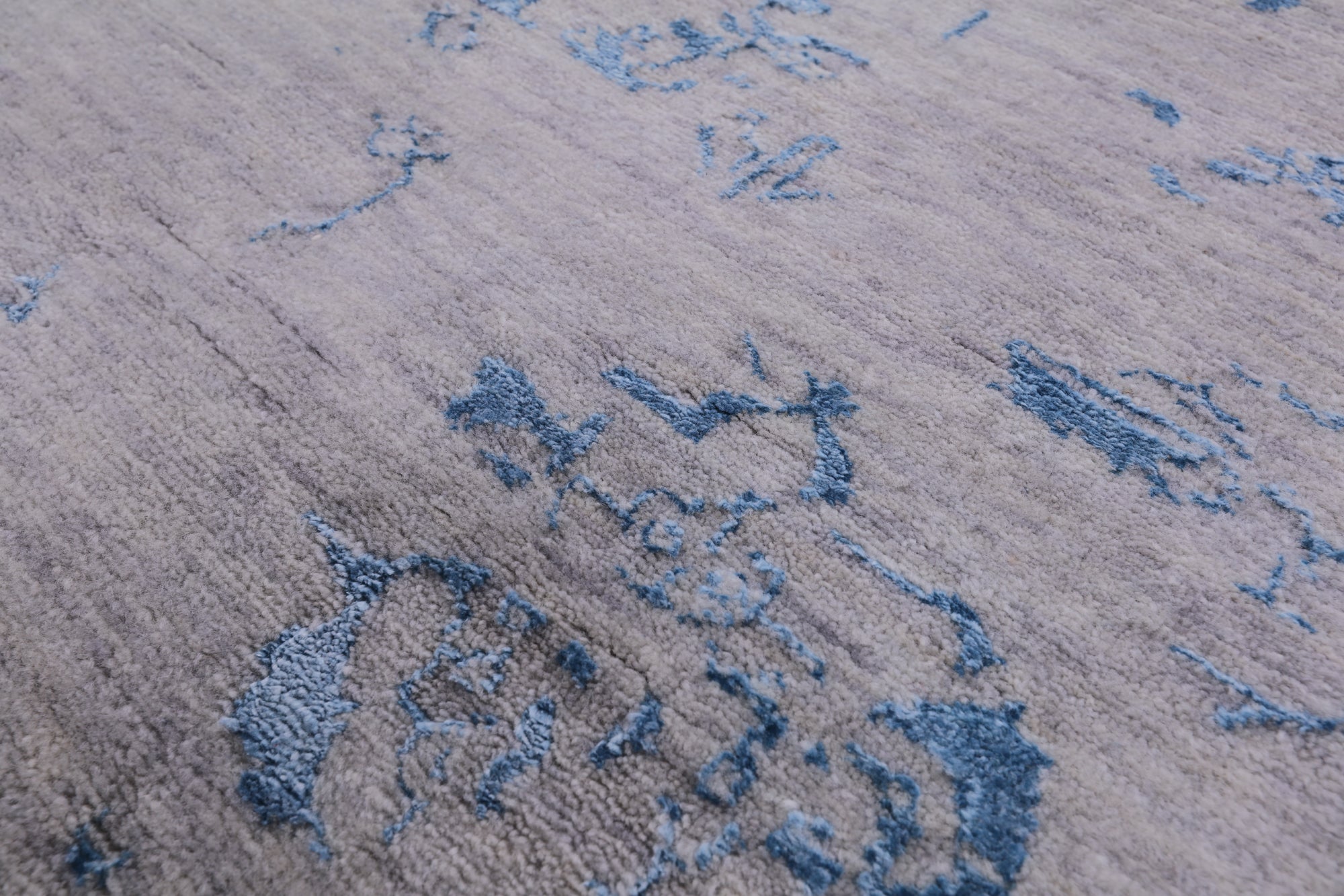 Grey Modern Handmade Wool & Silk Rug - 8' 2" X 10' 2" - Golden Nile