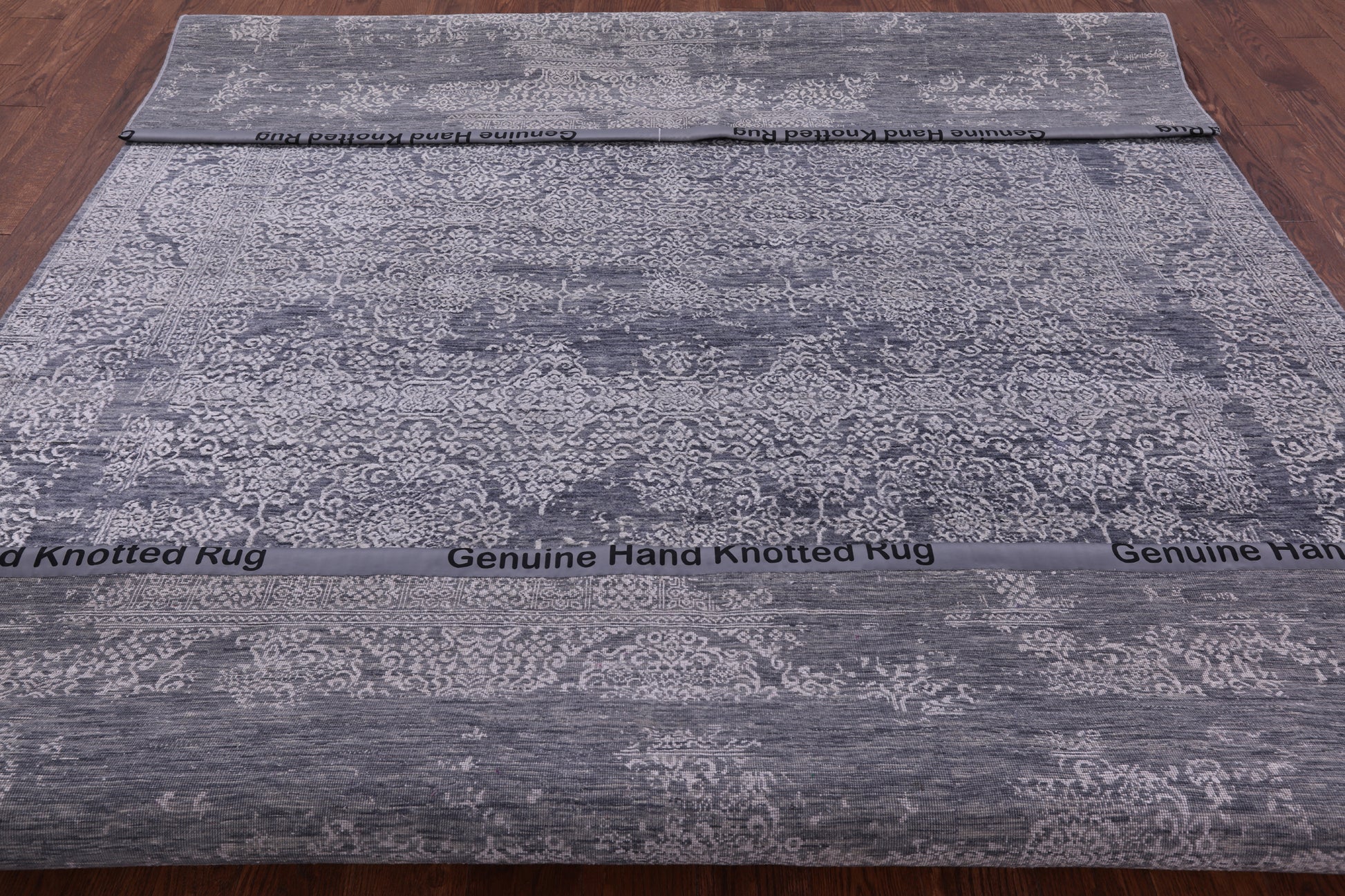 Grey Modern Handmade Wool & Silk Rug - 7' 10" X 10' 7" - Golden Nile